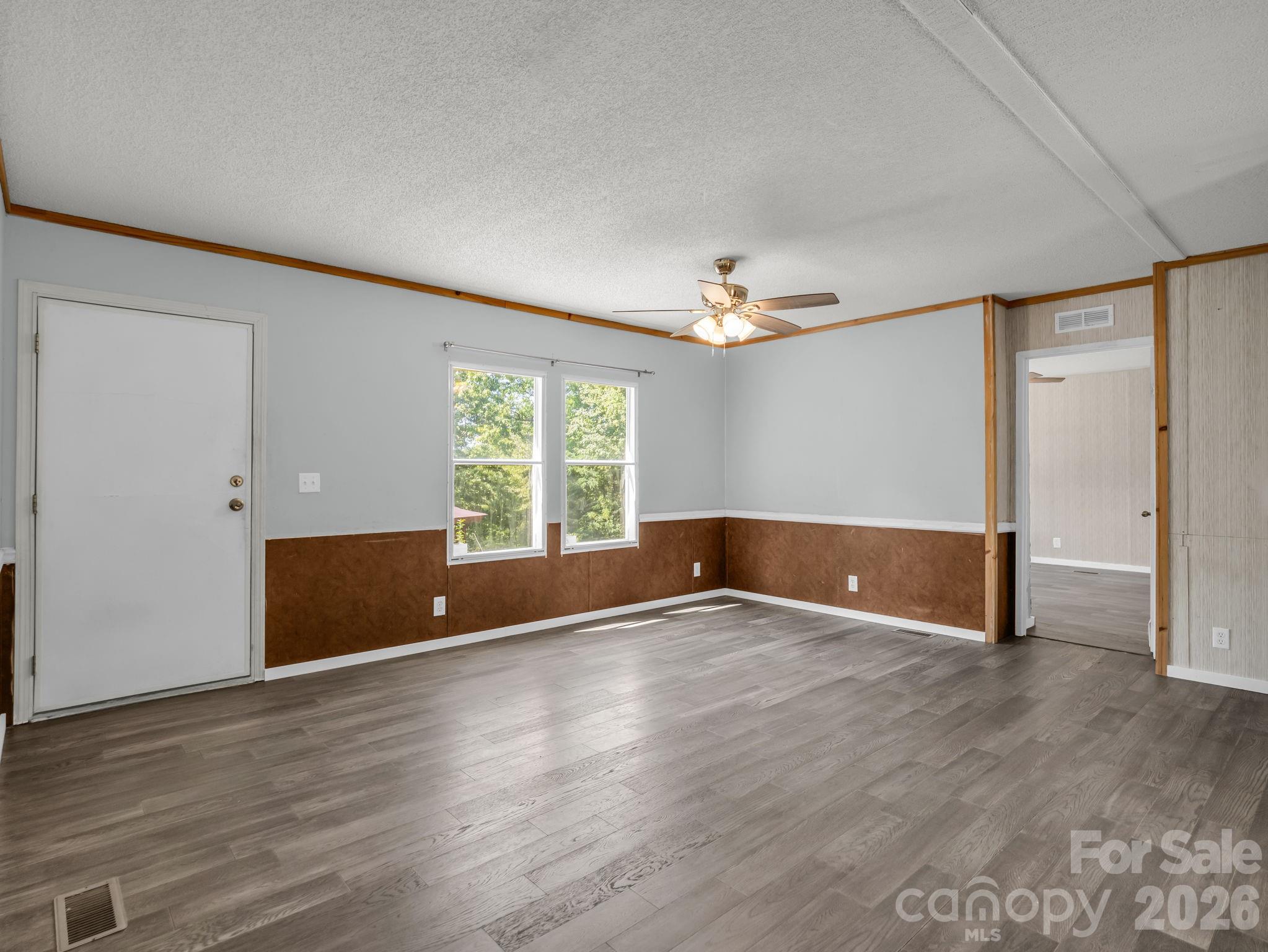 557 Sutton Mountain Ridge Property Photo 6