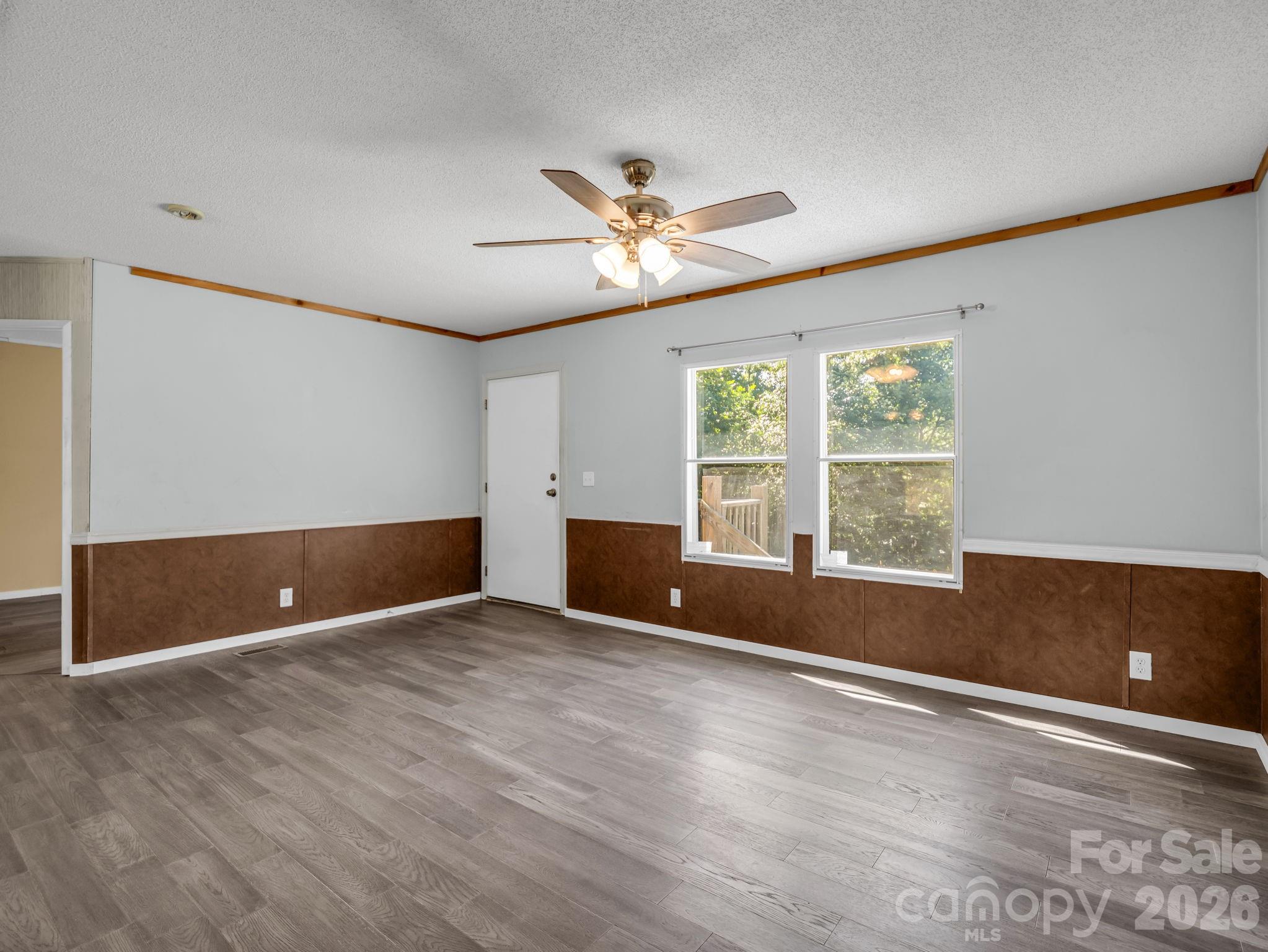 557 Sutton Mountain Ridge Property Photo 7