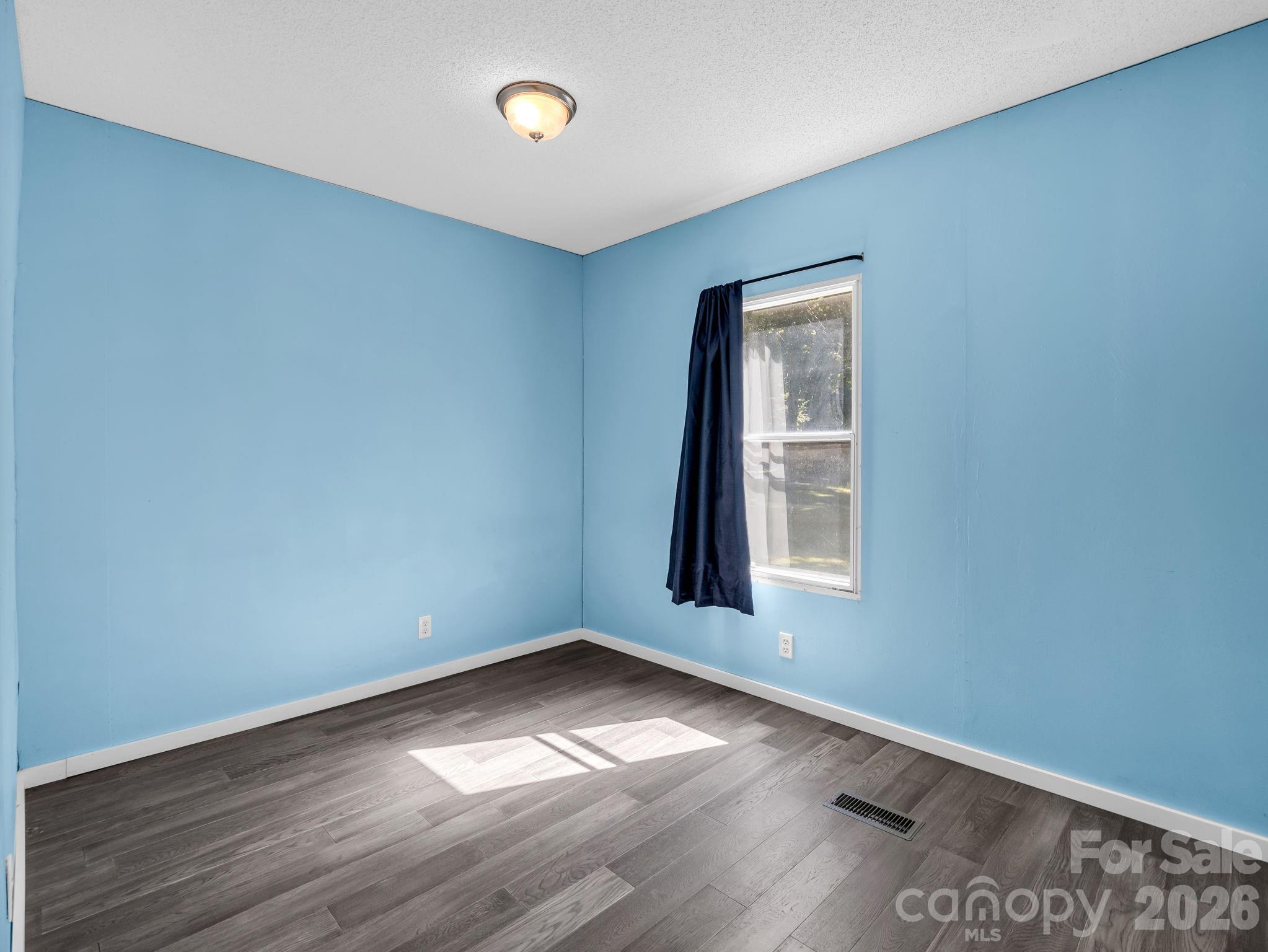 557 Sutton Mountain Ridge Property Photo 23
