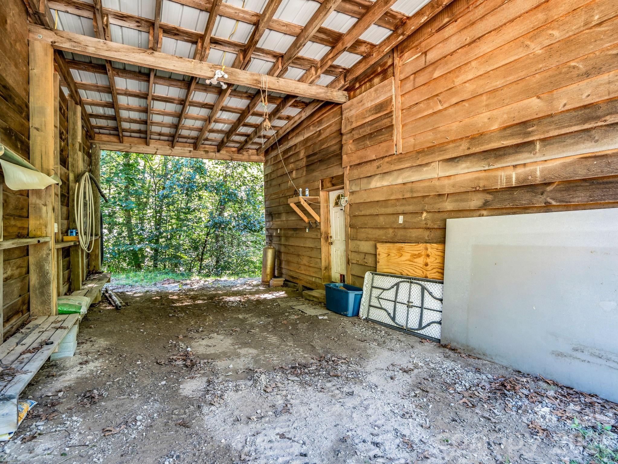 557 Sutton Mountain Ridge Property Photo 33