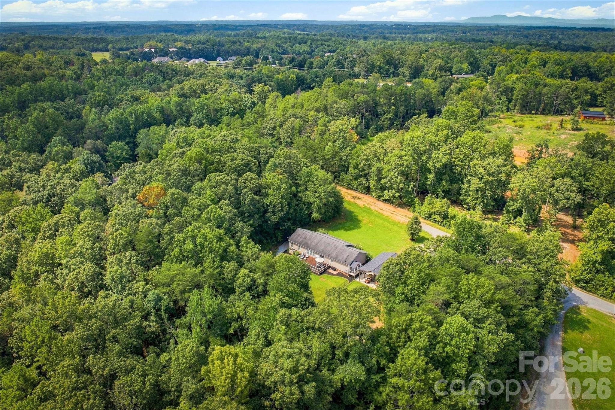 349 N Woodleaf Road Property Photo 13