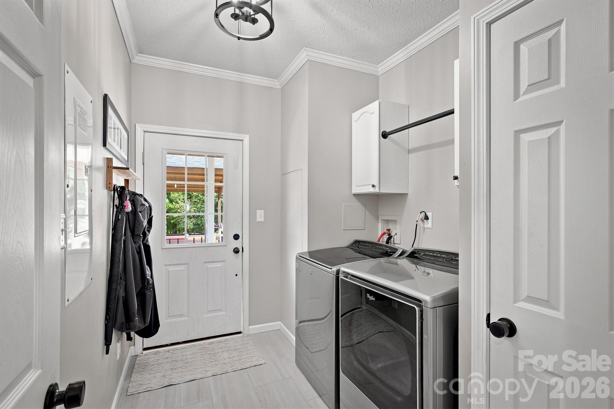 349 N Woodleaf Road Property Photo 40