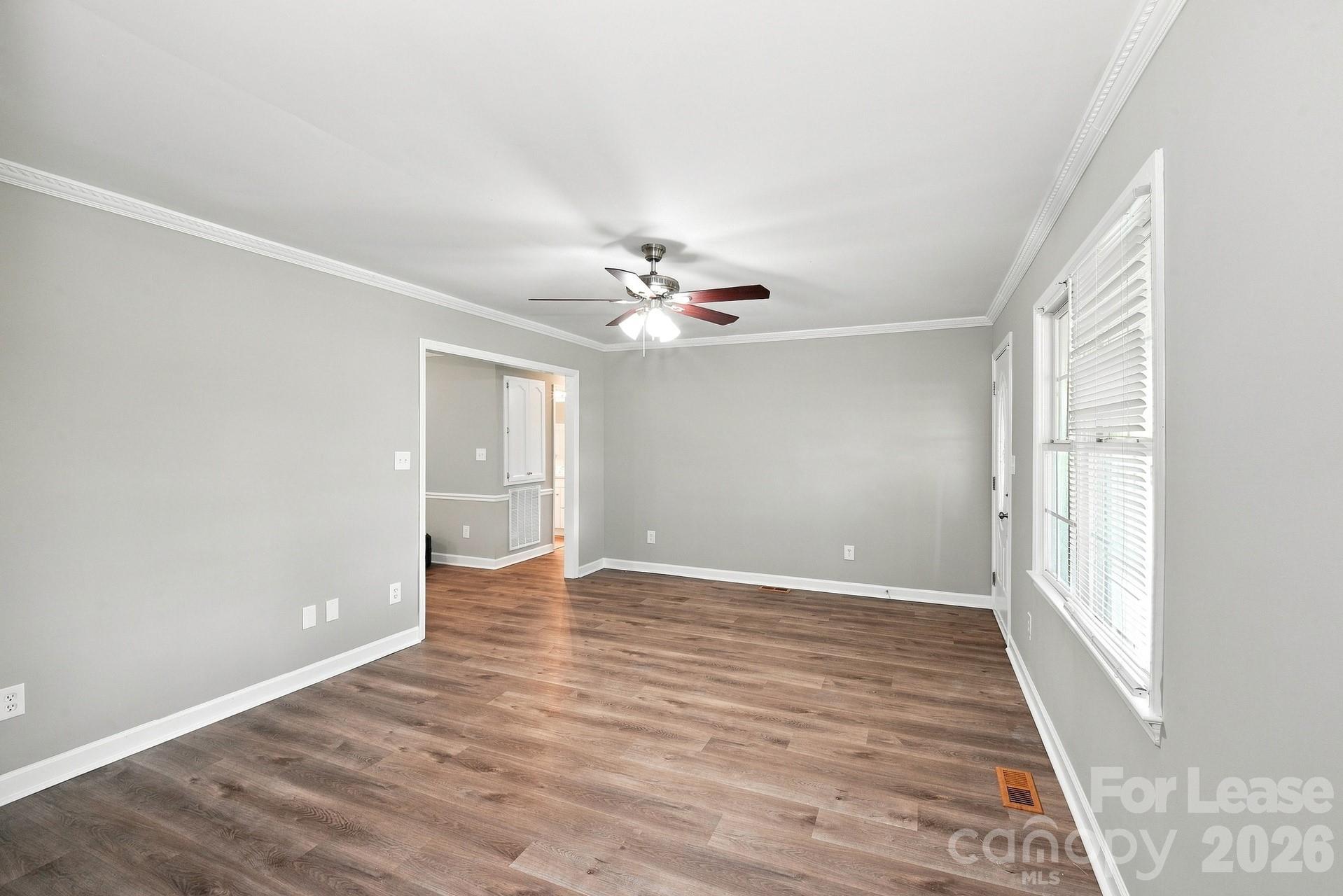 209 Pilots Ridge Drive Property Photo 6