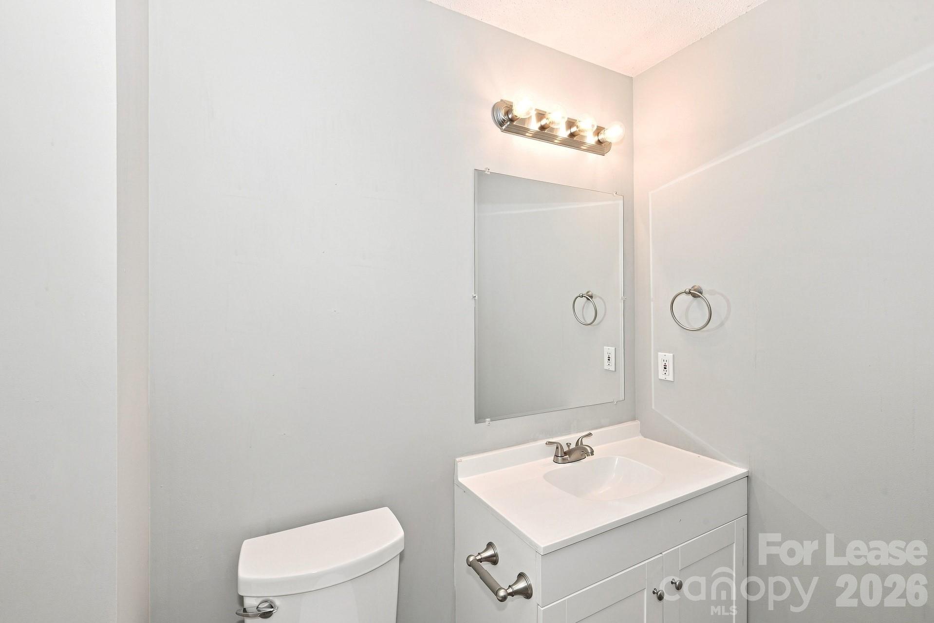 209 Pilots Ridge Drive Property Photo 11