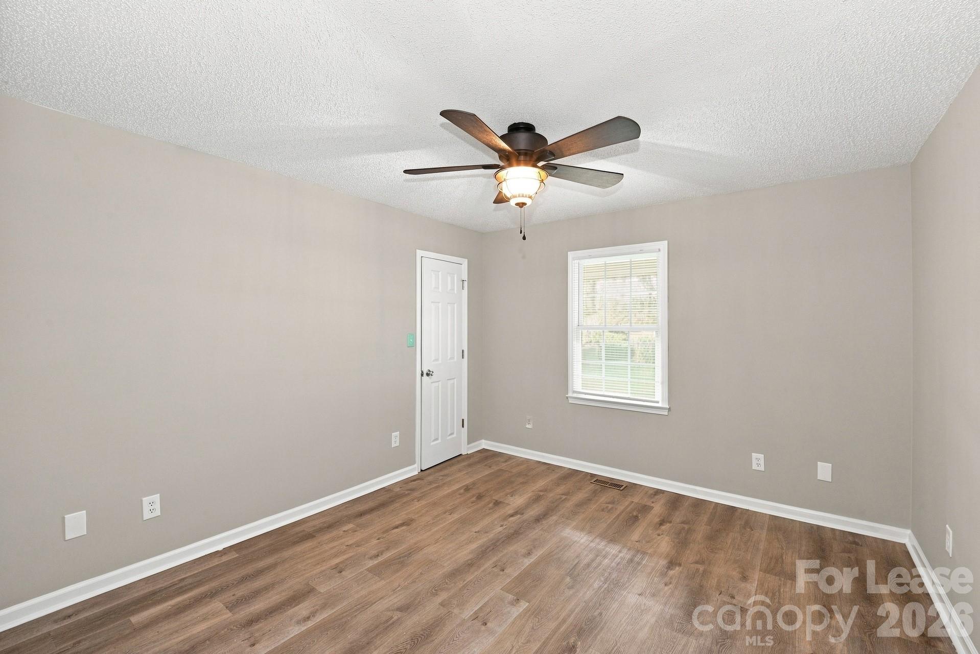 209 Pilots Ridge Drive Property Photo 12