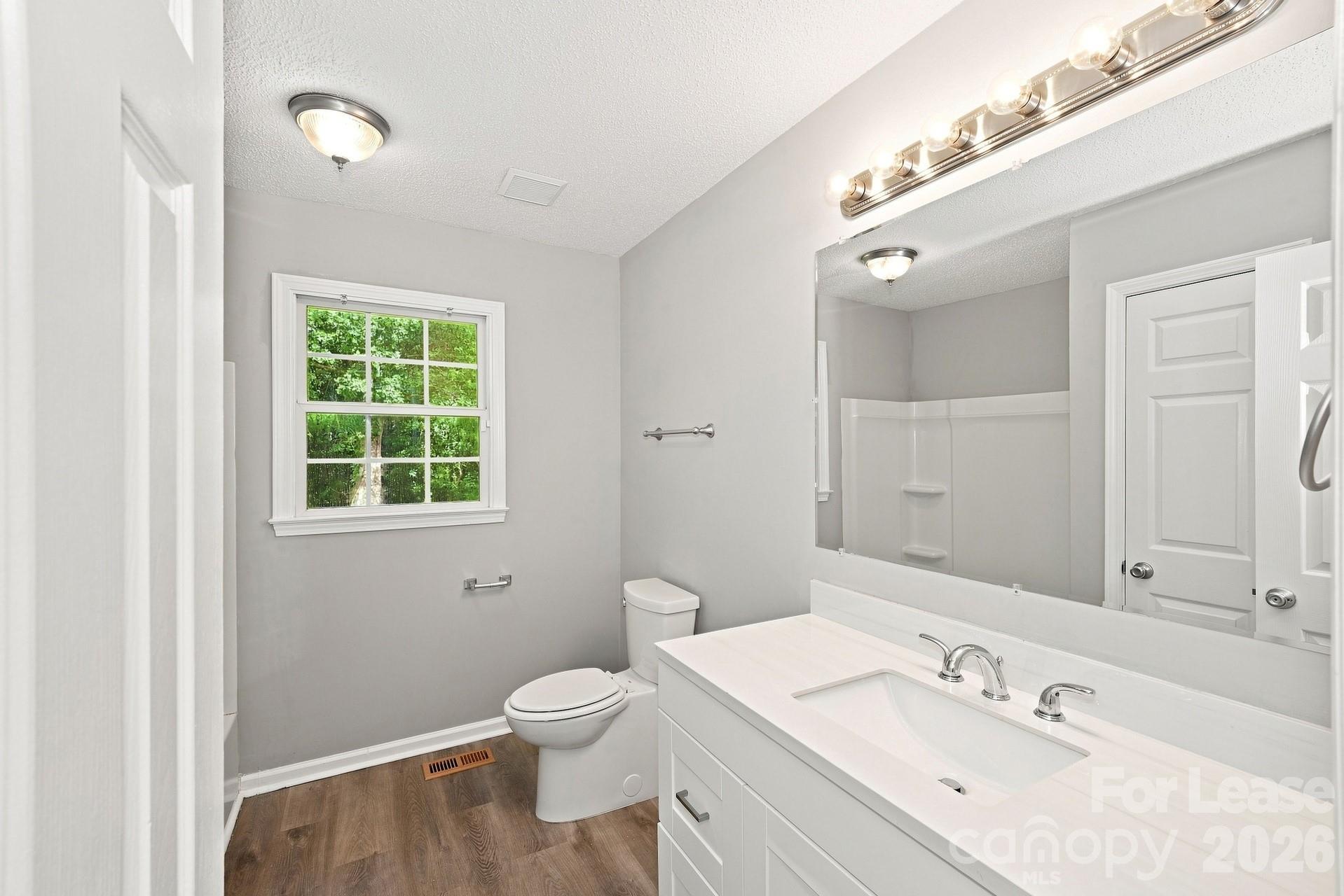 209 Pilots Ridge Drive Property Photo 13