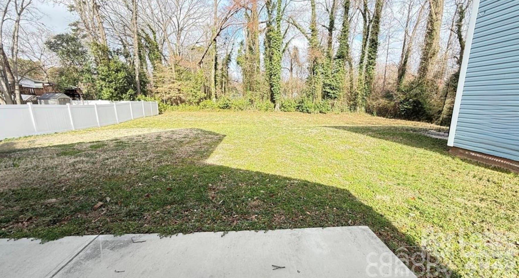 3205 Shamrock Drive Property Photo 11