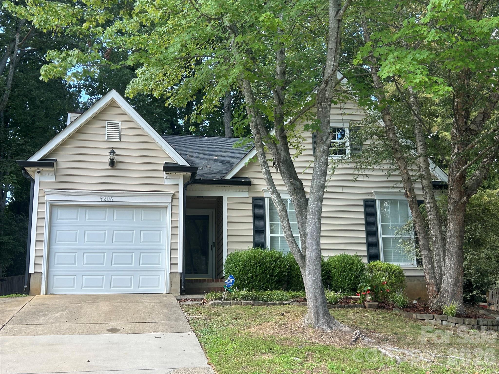 9206 Rotherham Lane