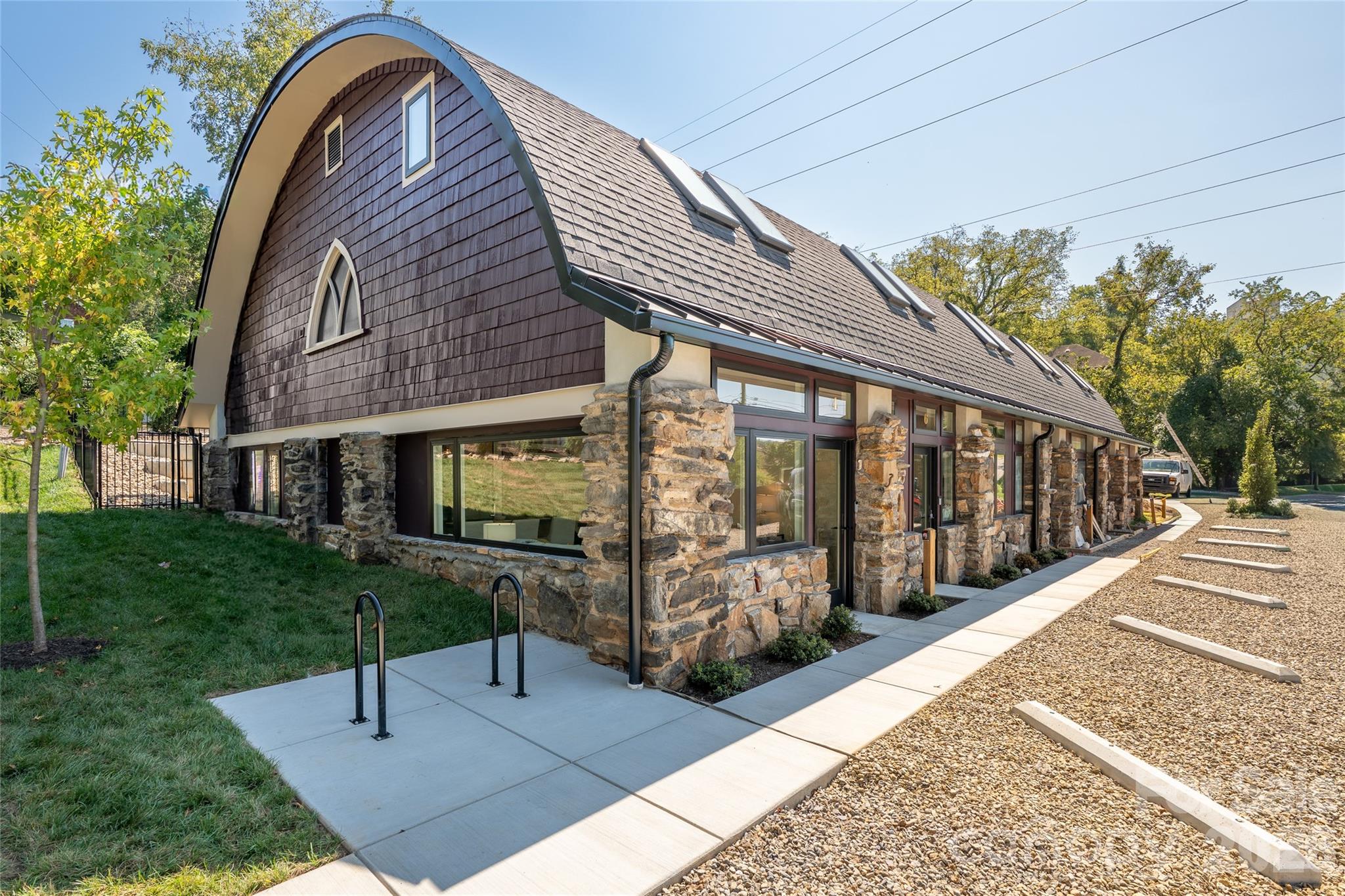 4 Roberts Street Property Photo 1