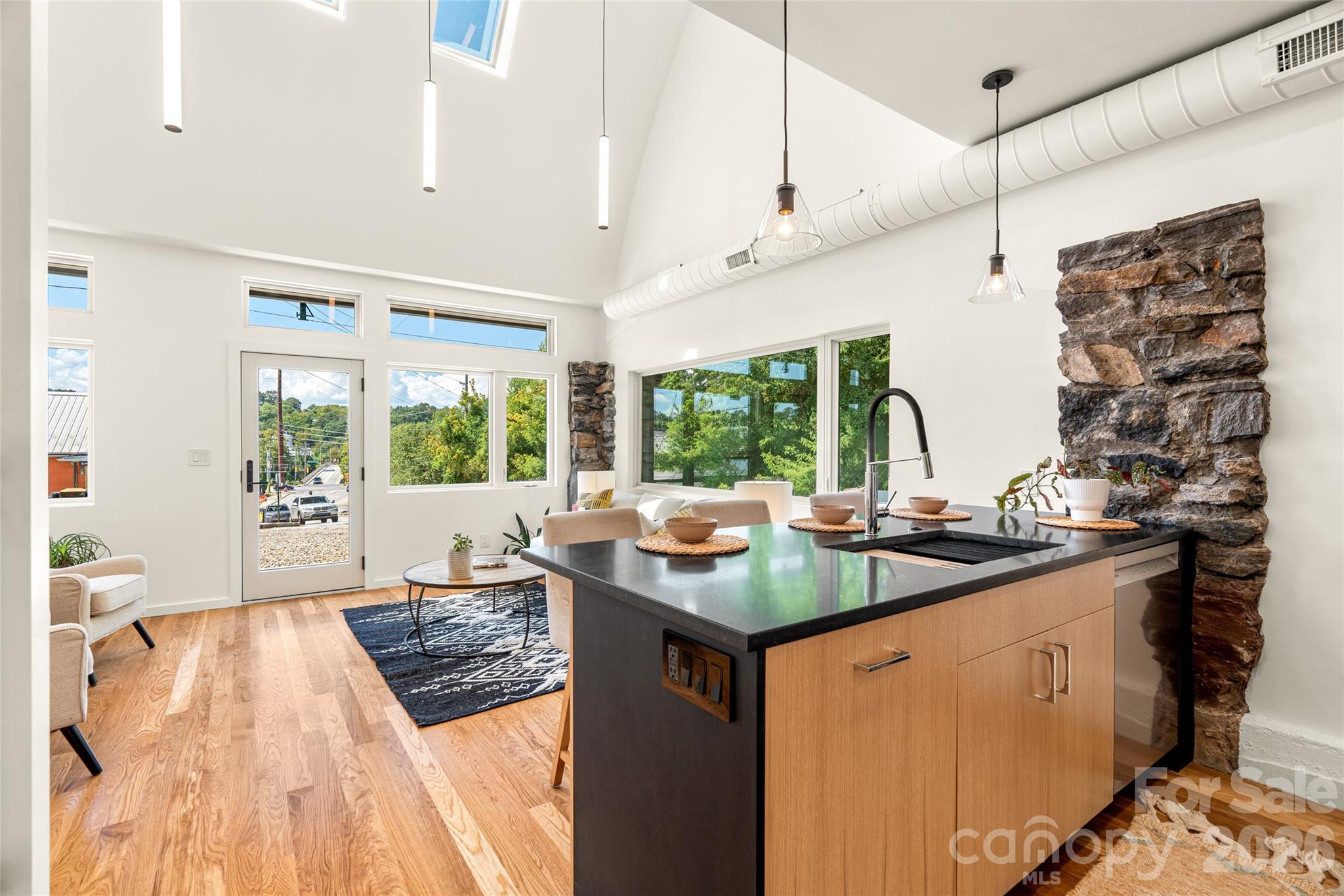 4 Roberts Street Property Photo 8