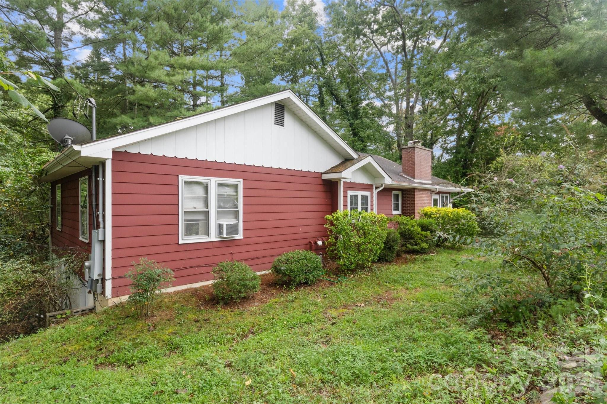 529 Alta Vista Drive Property Photo 1