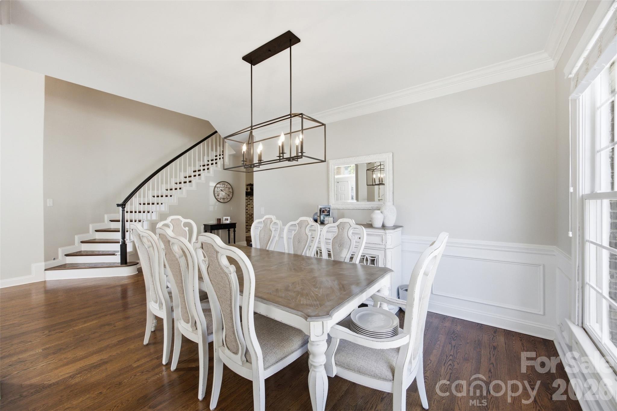 10104 Devonshire Drive Property Photo 8