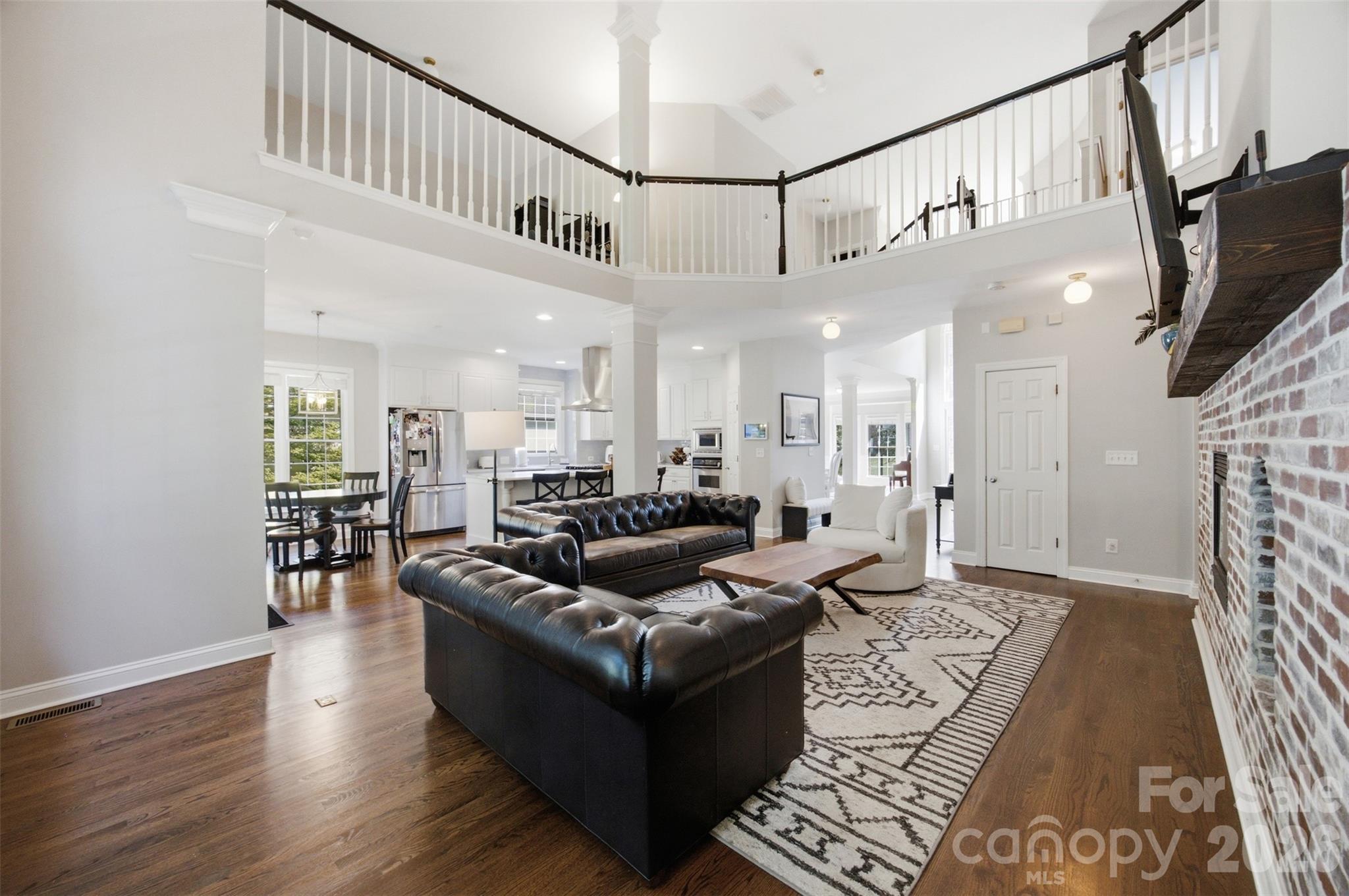 10104 Devonshire Drive Property Photo 12
