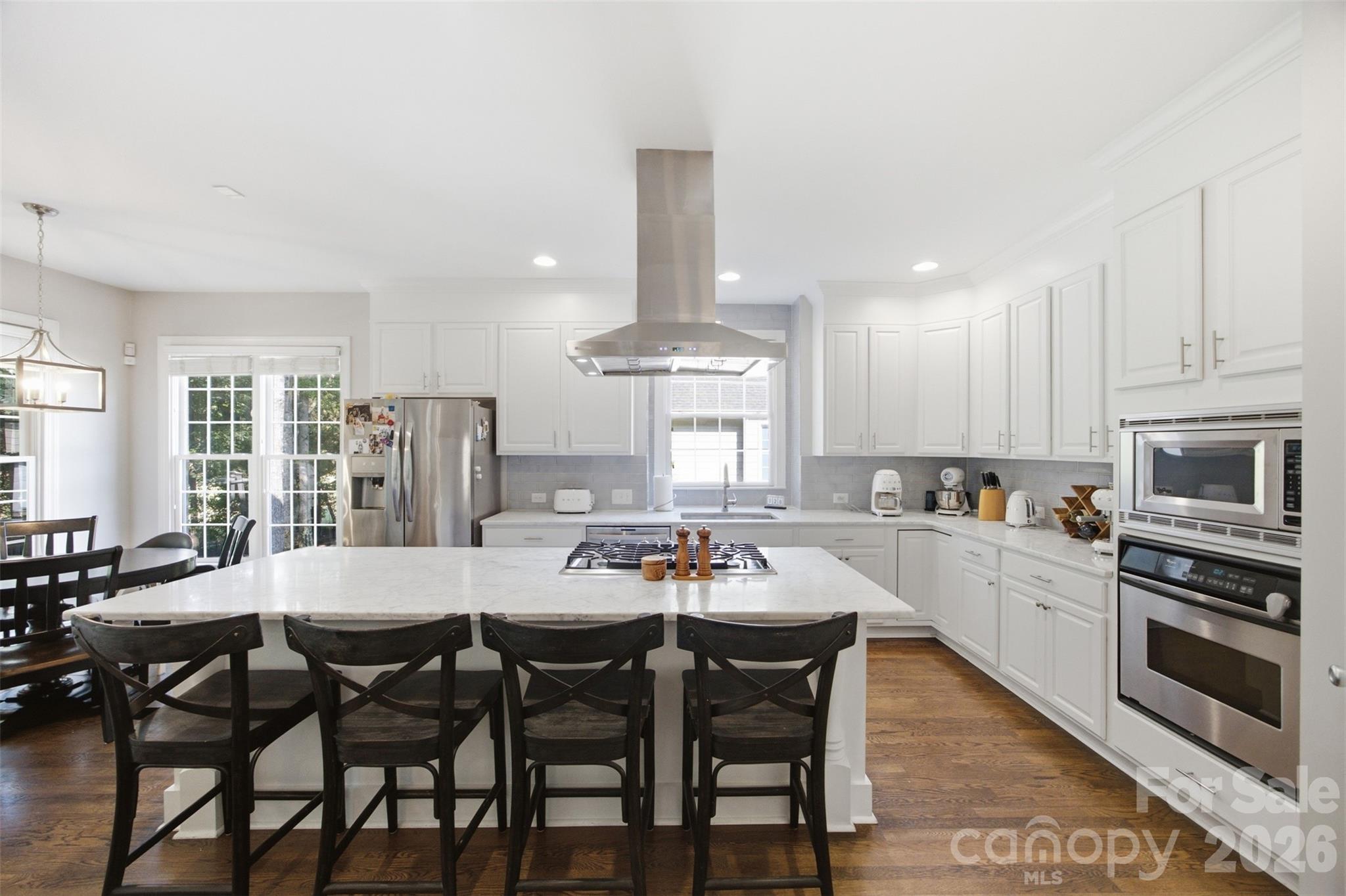 10104 Devonshire Drive Property Photo 16