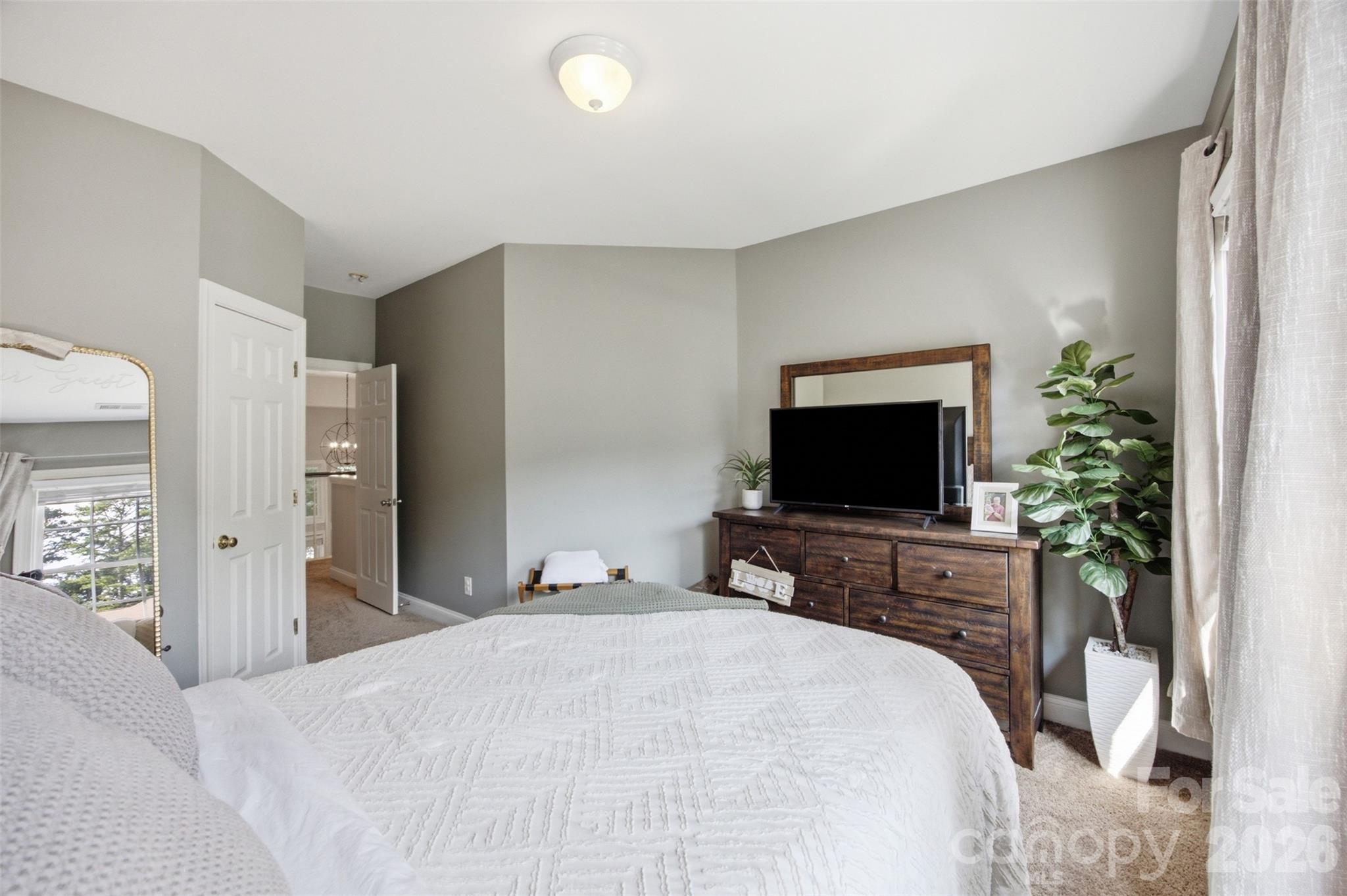 10104 Devonshire Drive Property Photo 28