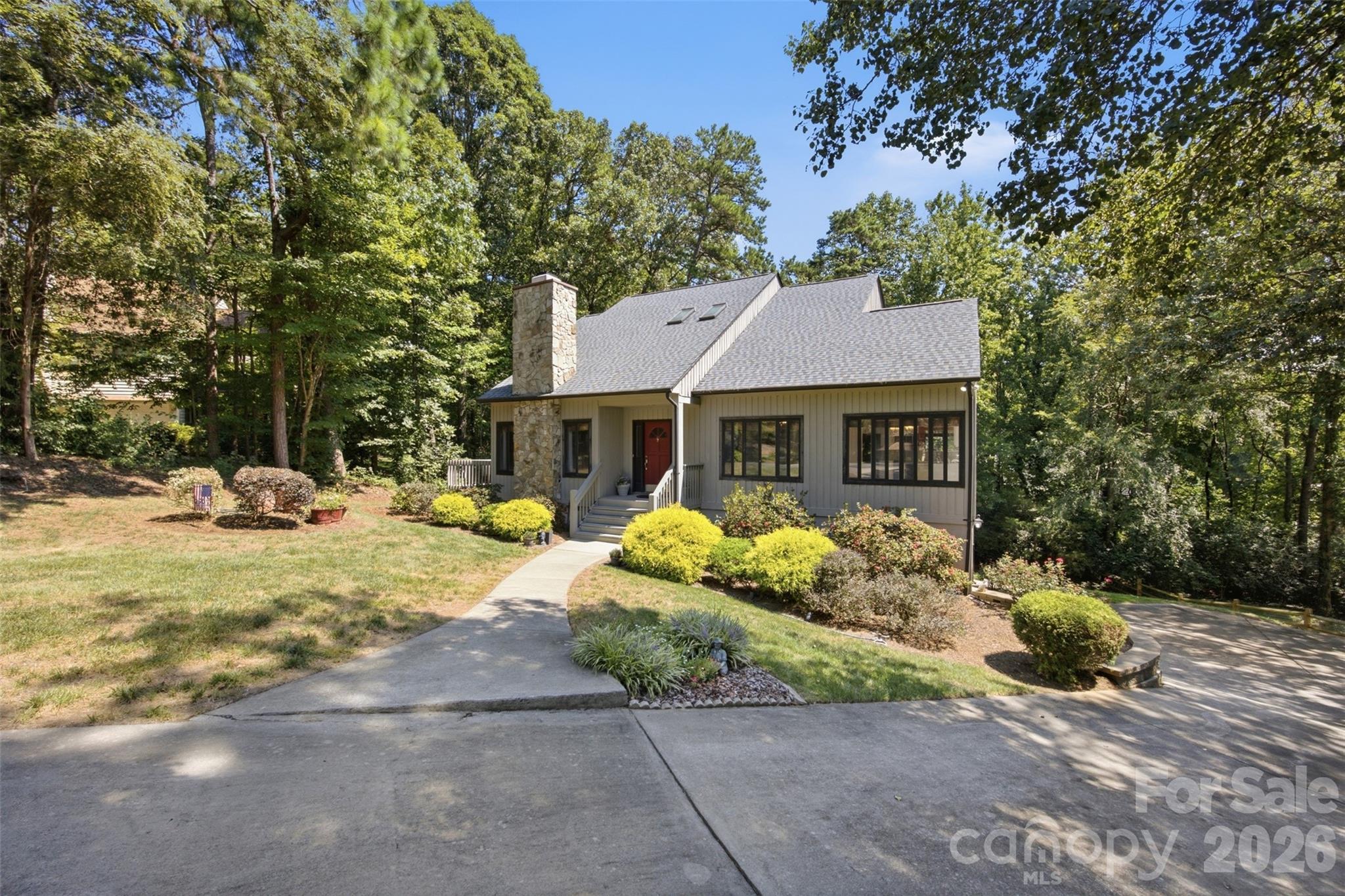 13432 Windward Cove Property Photo 3