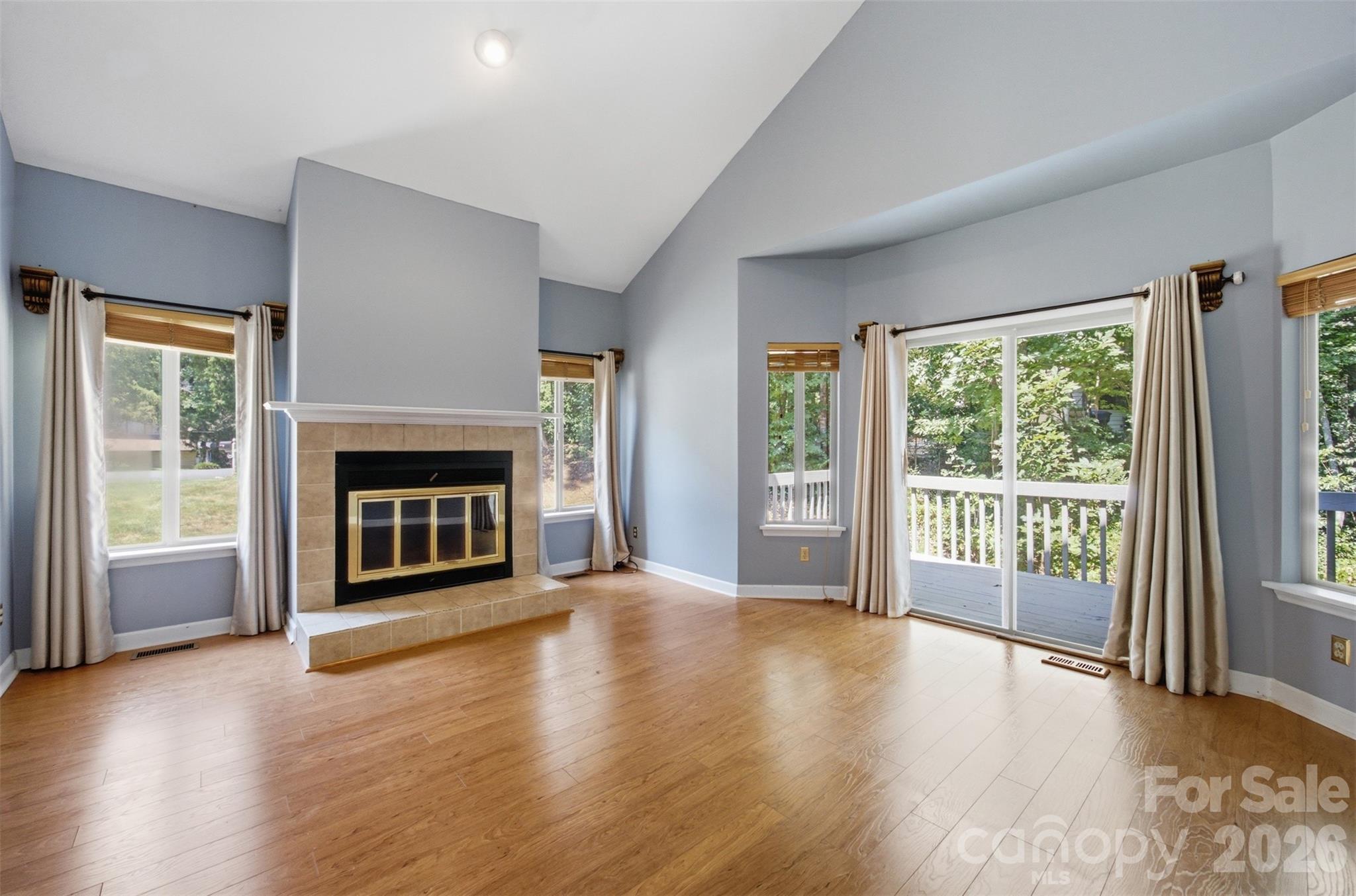 13432 Windward Cove Property Photo 6