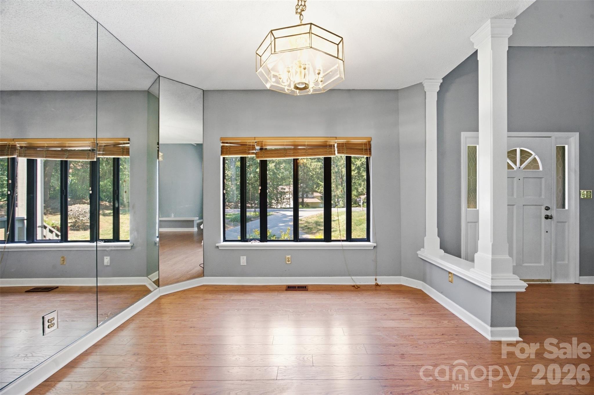 13432 Windward Cove Property Photo 9