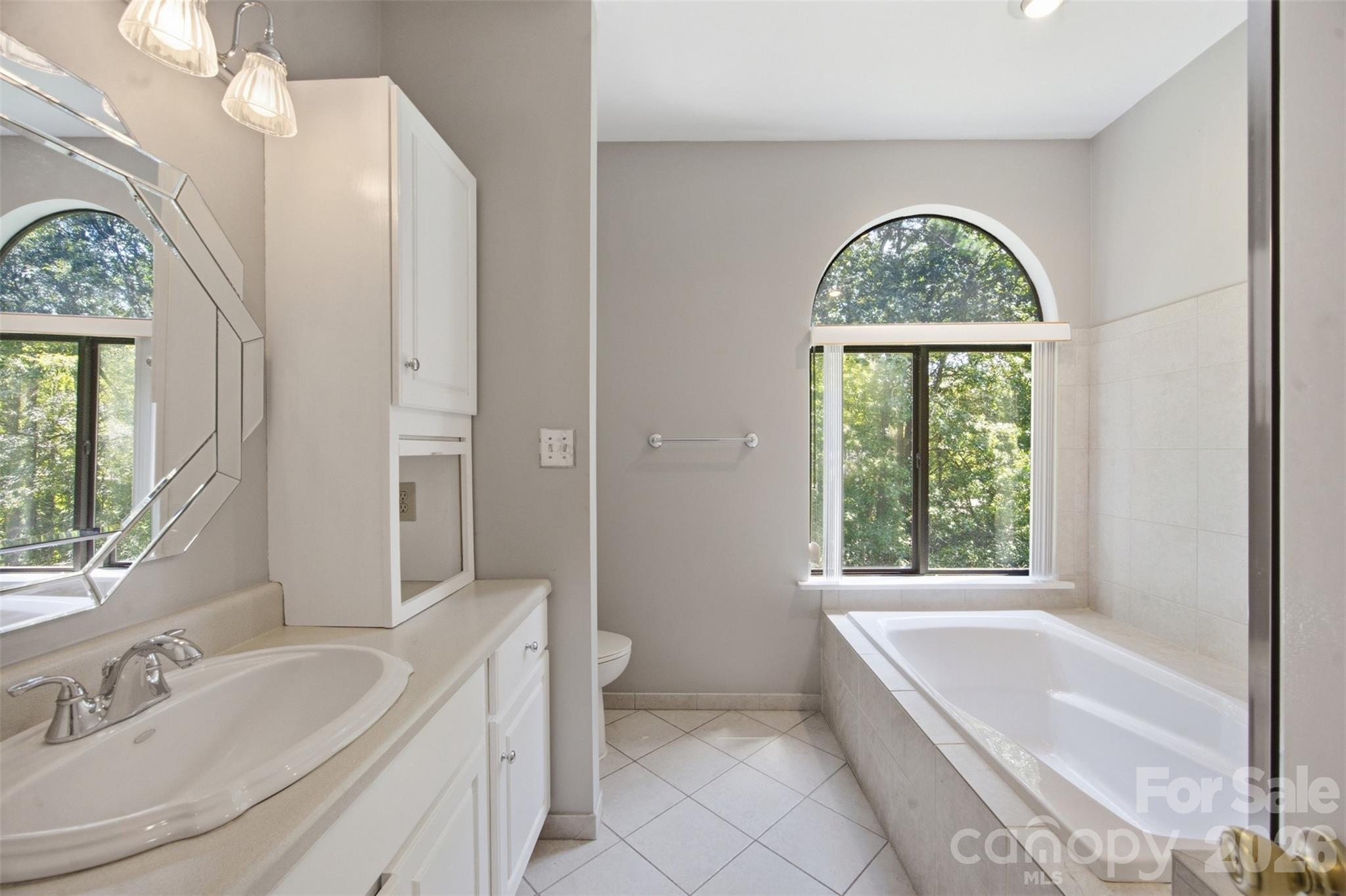 13432 Windward Cove Property Photo 22