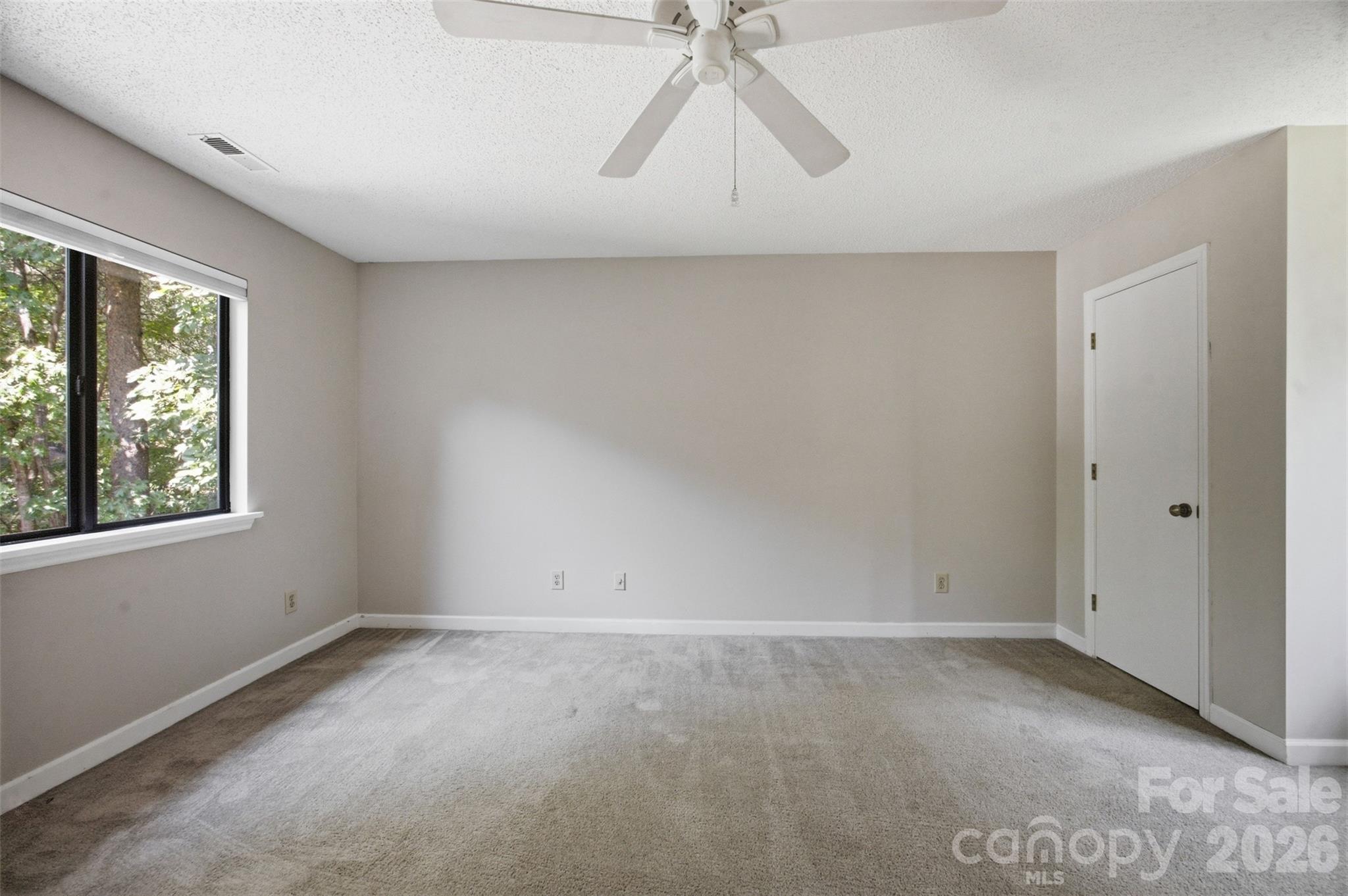 13432 Windward Cove Property Photo 27