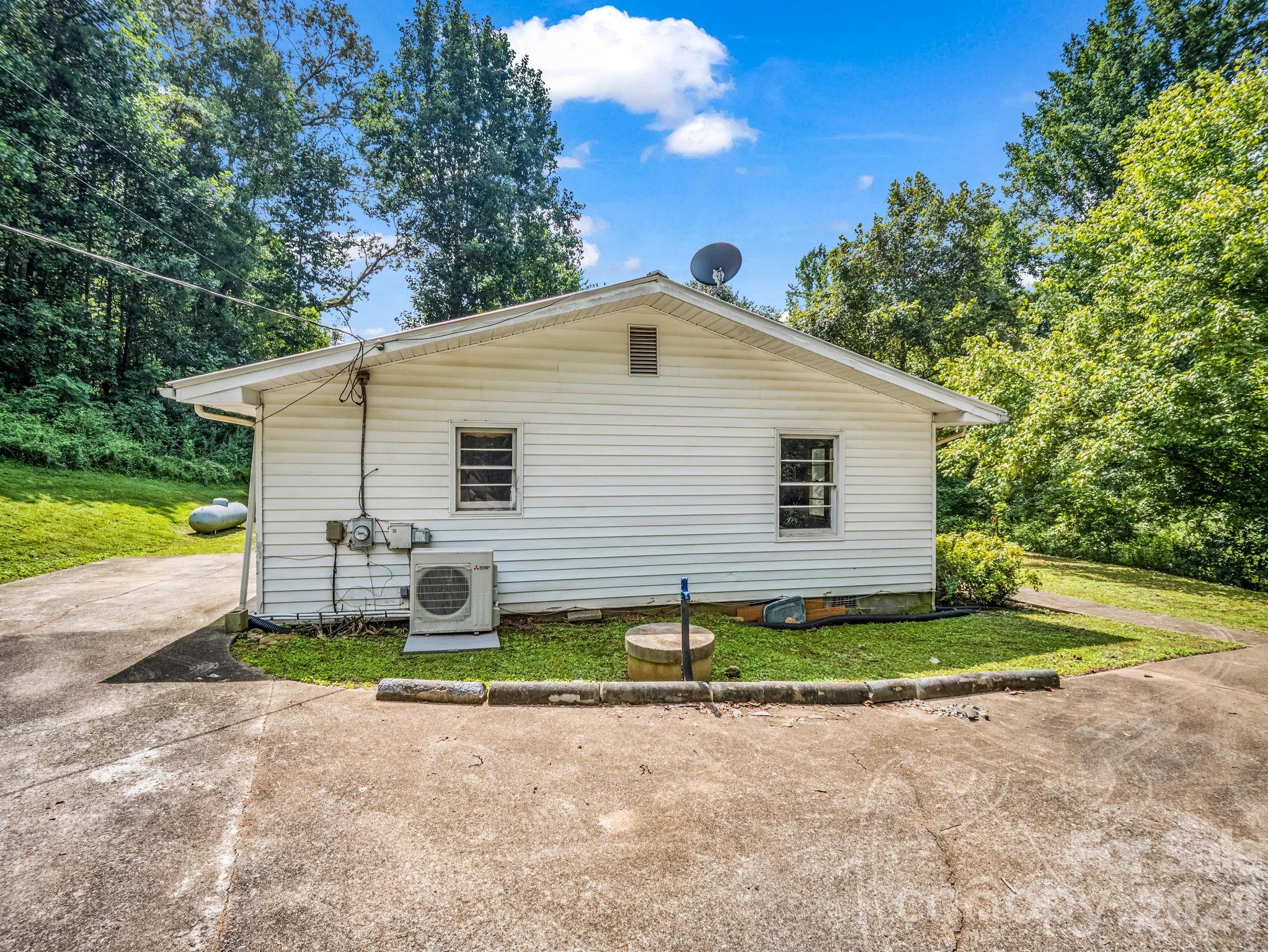 2957 Nc Highway 226 Highway Property Photo 4