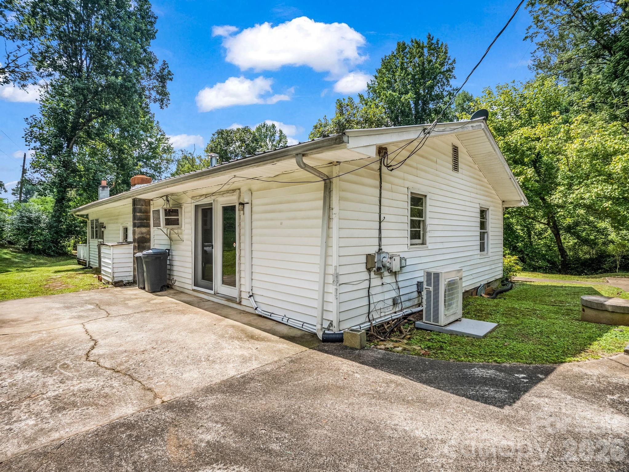 2957 Nc Highway 226 Highway Property Photo 5