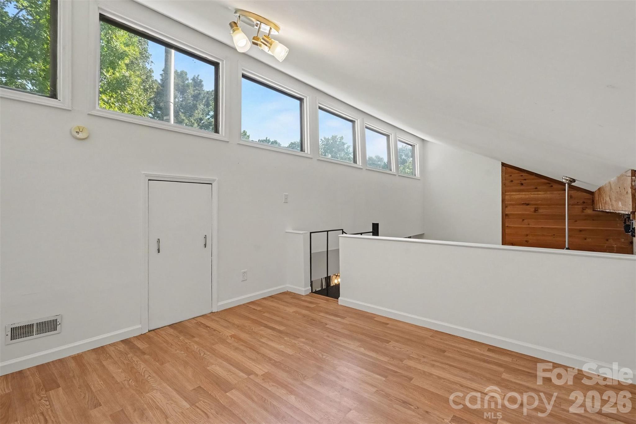 9620 Fir Knoll Road Property Photo 15
