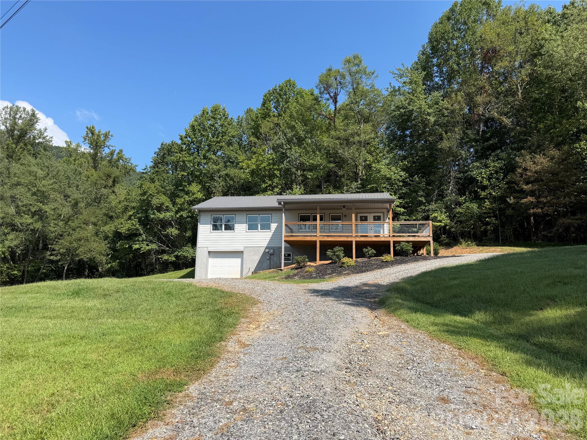 1124 Mcdonald Road Property Photo 2