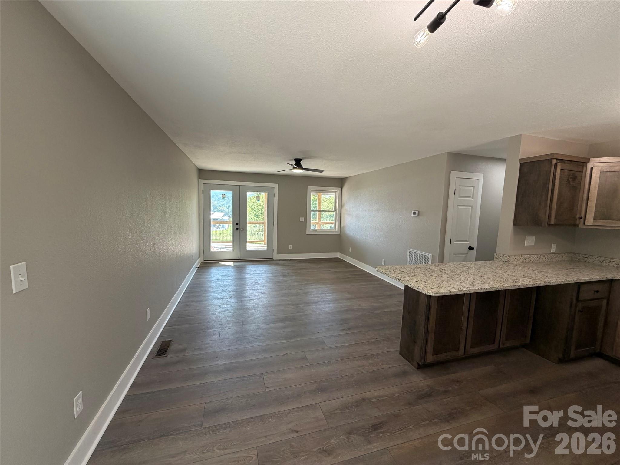 1124 Mcdonald Road Property Photo 7