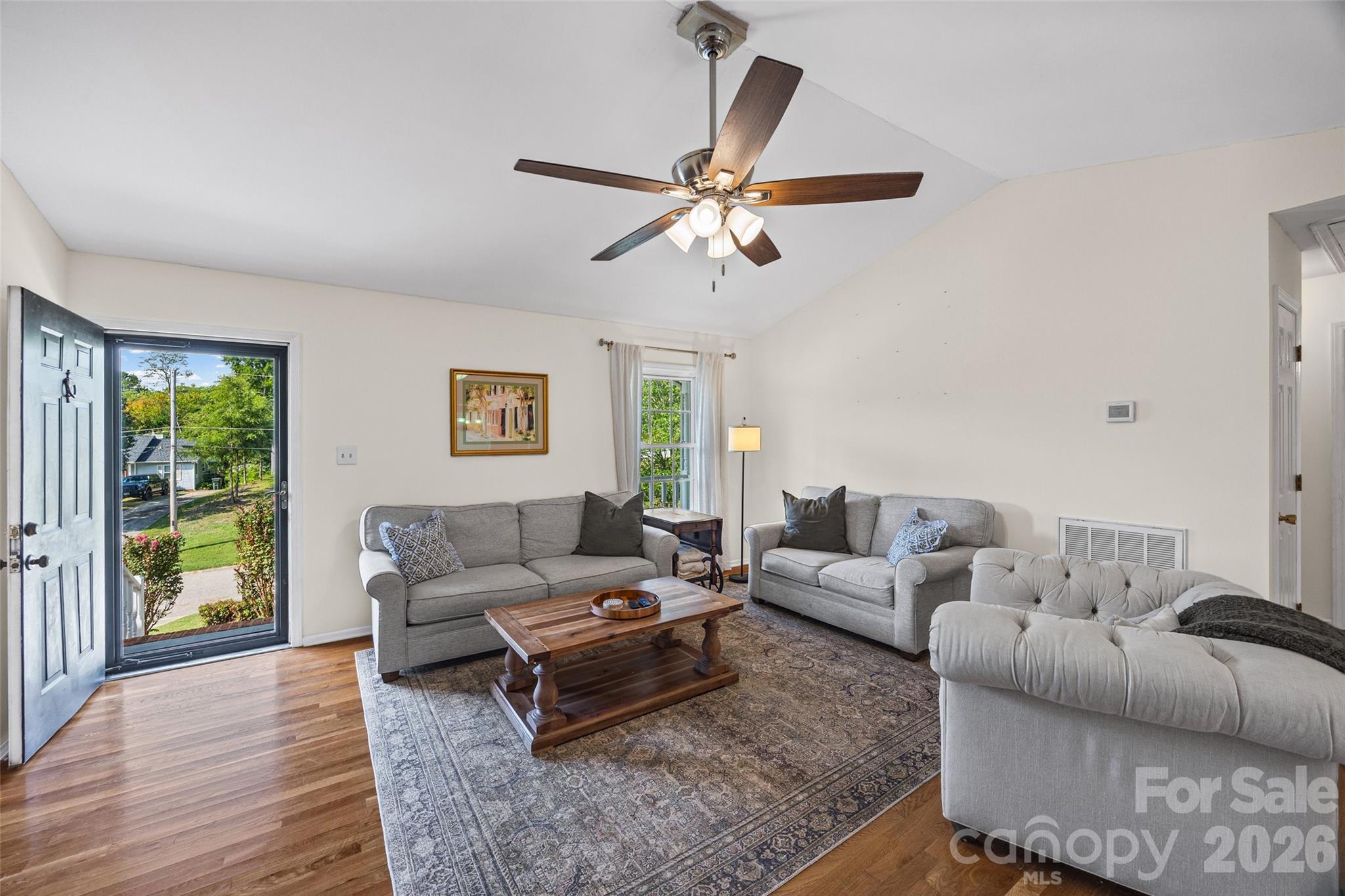 1670 Midbrook Drive Property Photo 6