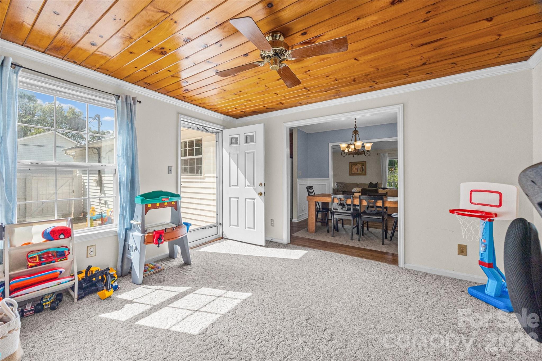 1670 Midbrook Drive Property Photo 18