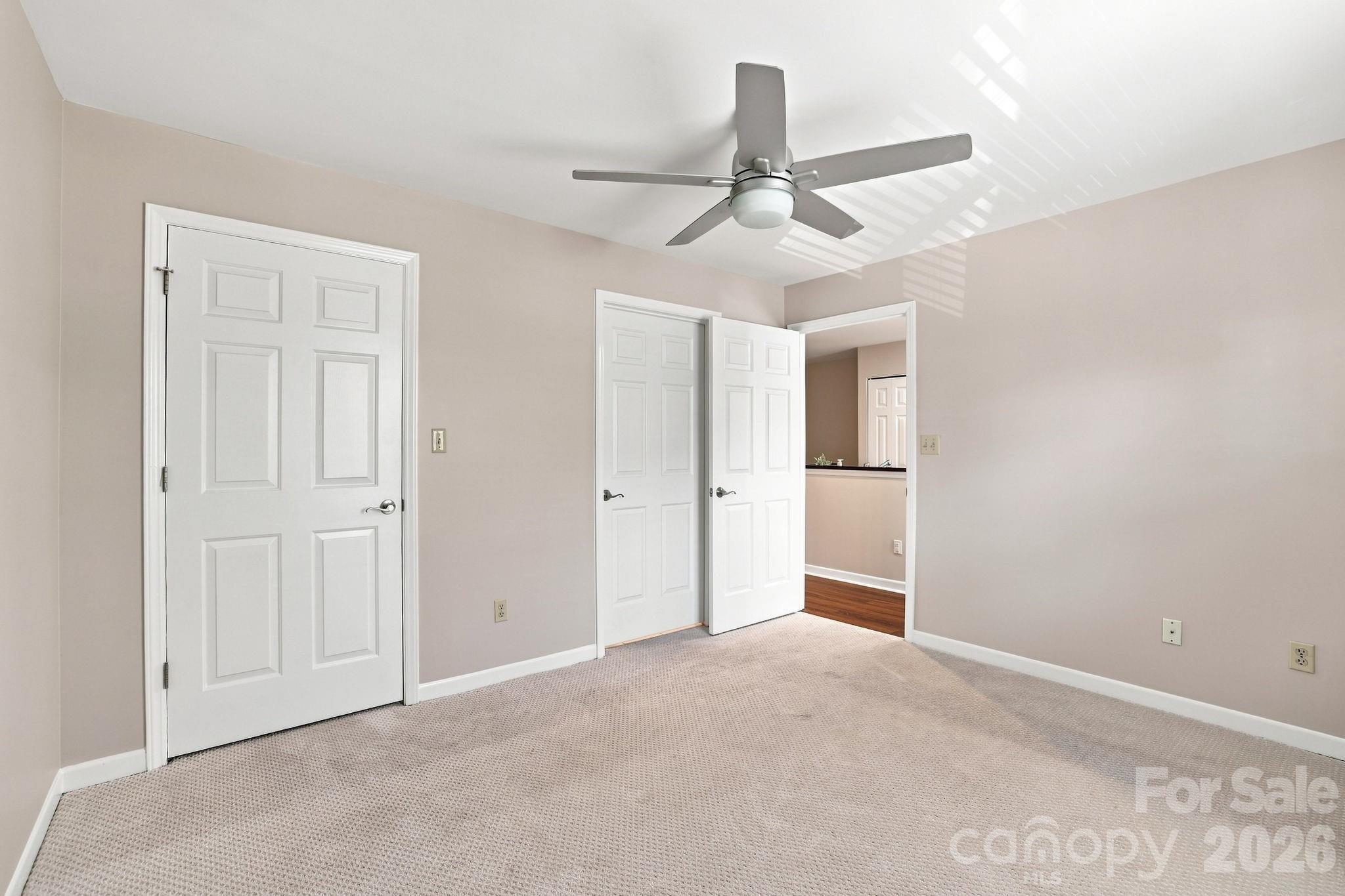 525 Olmsted Park Place Property Photo 13