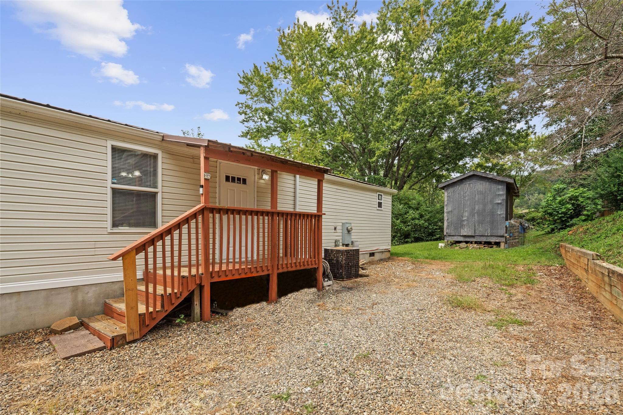 4 Briarcliff Terrace Property Photo 2