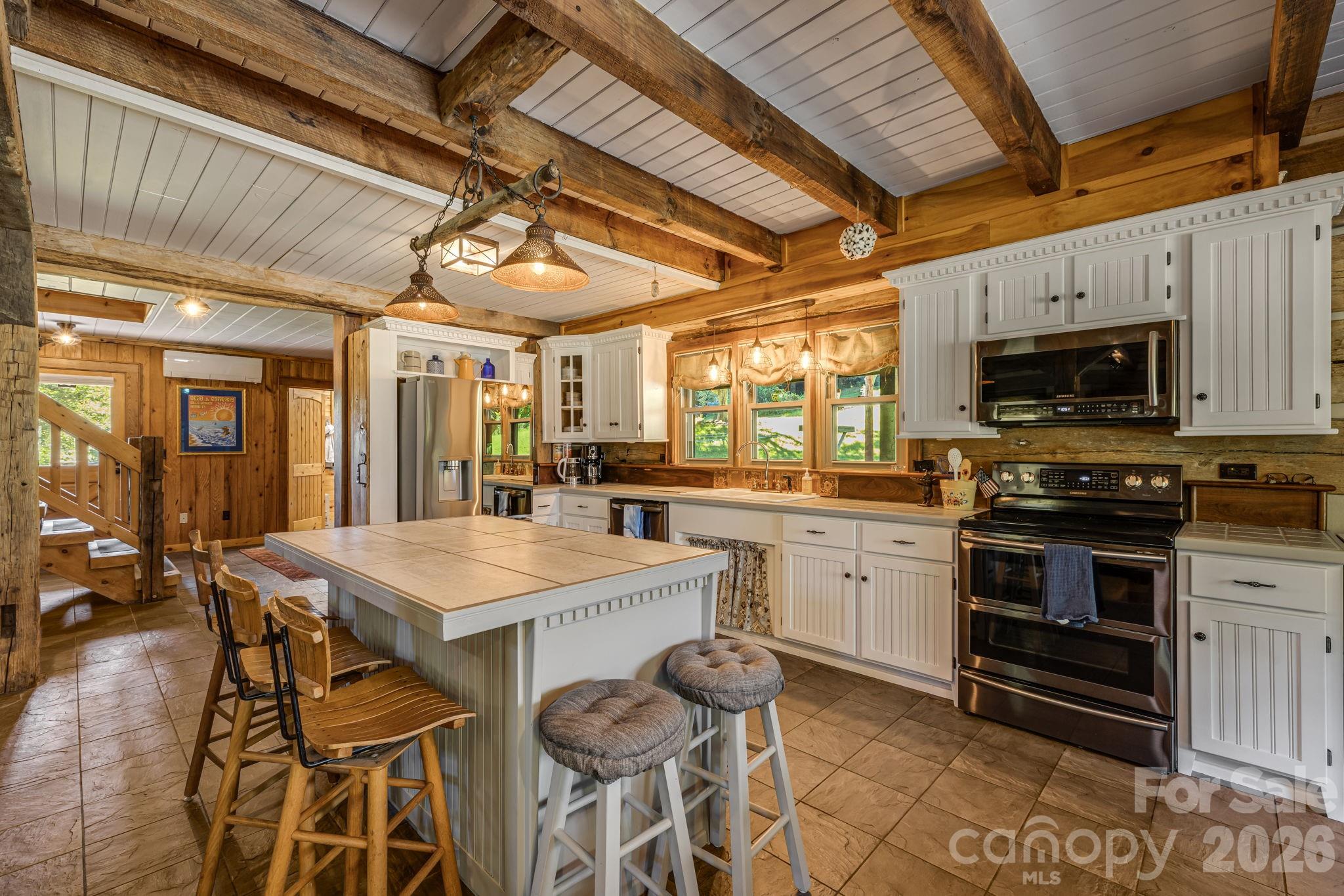 146 Gentry Farm Drive Property Photo 5