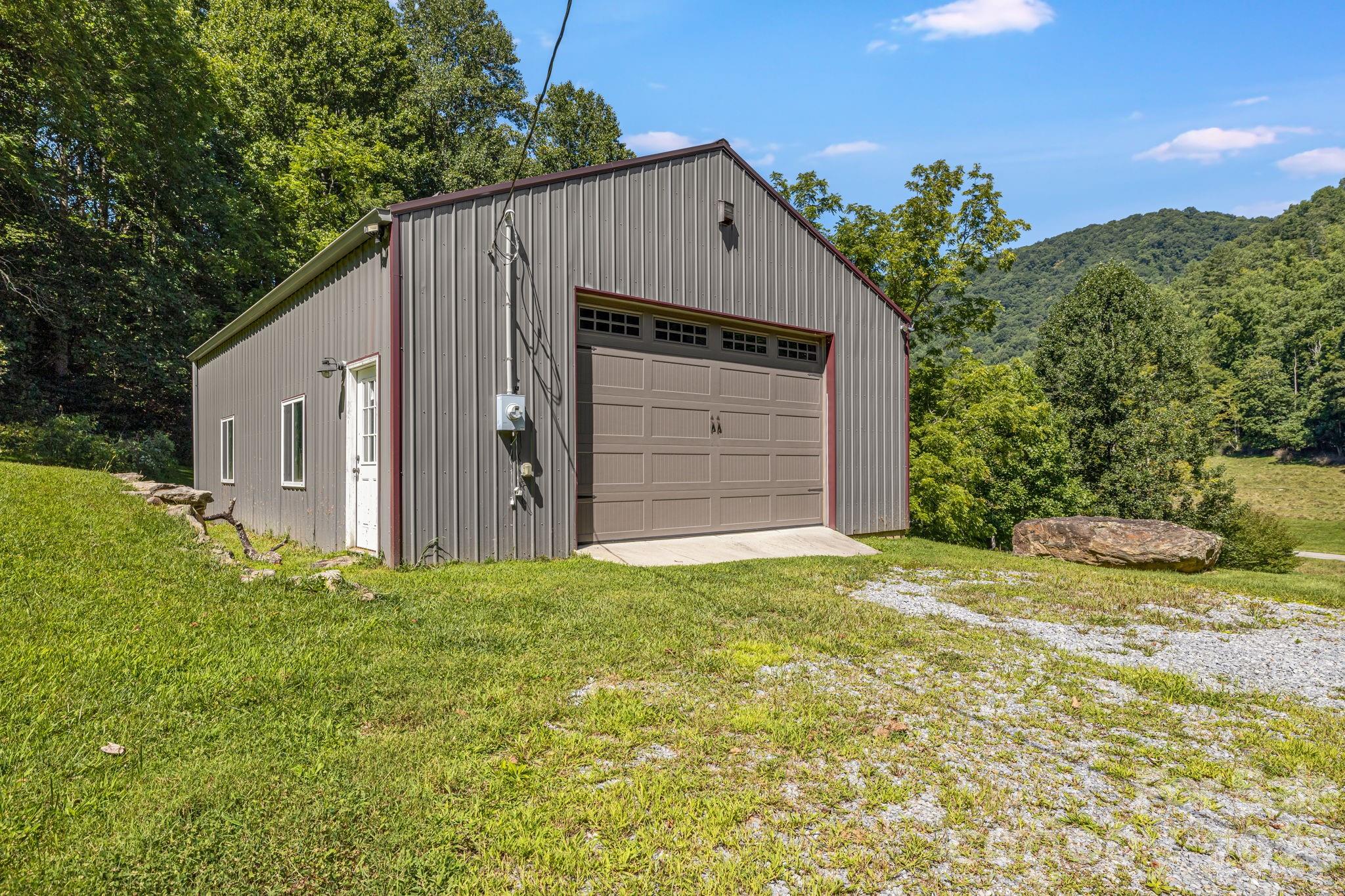 146 Gentry Farm Drive Property Photo 38