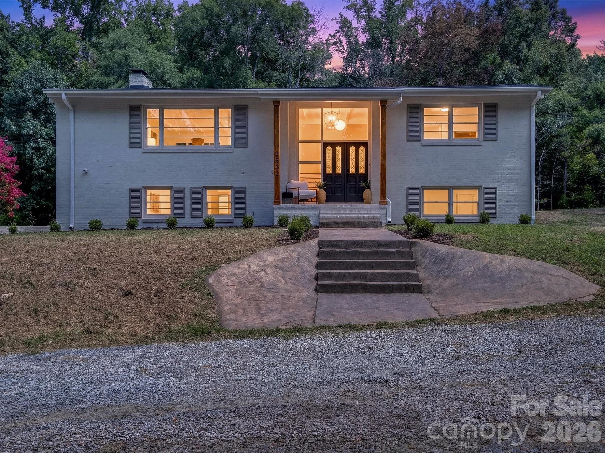 2532 Sam Newell Road Property Photo 2
