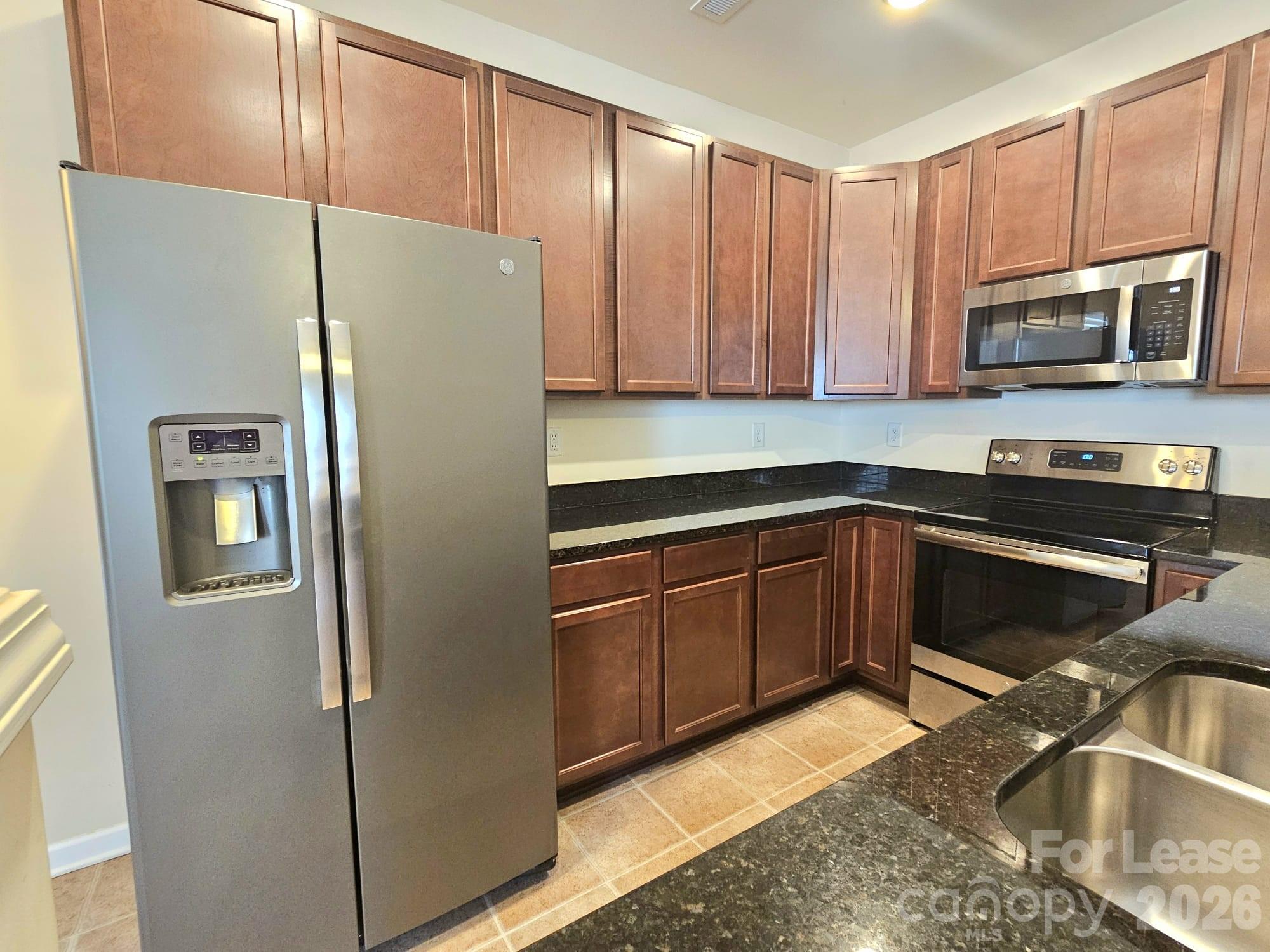 7320 Jane Parks Way Property Photo 5