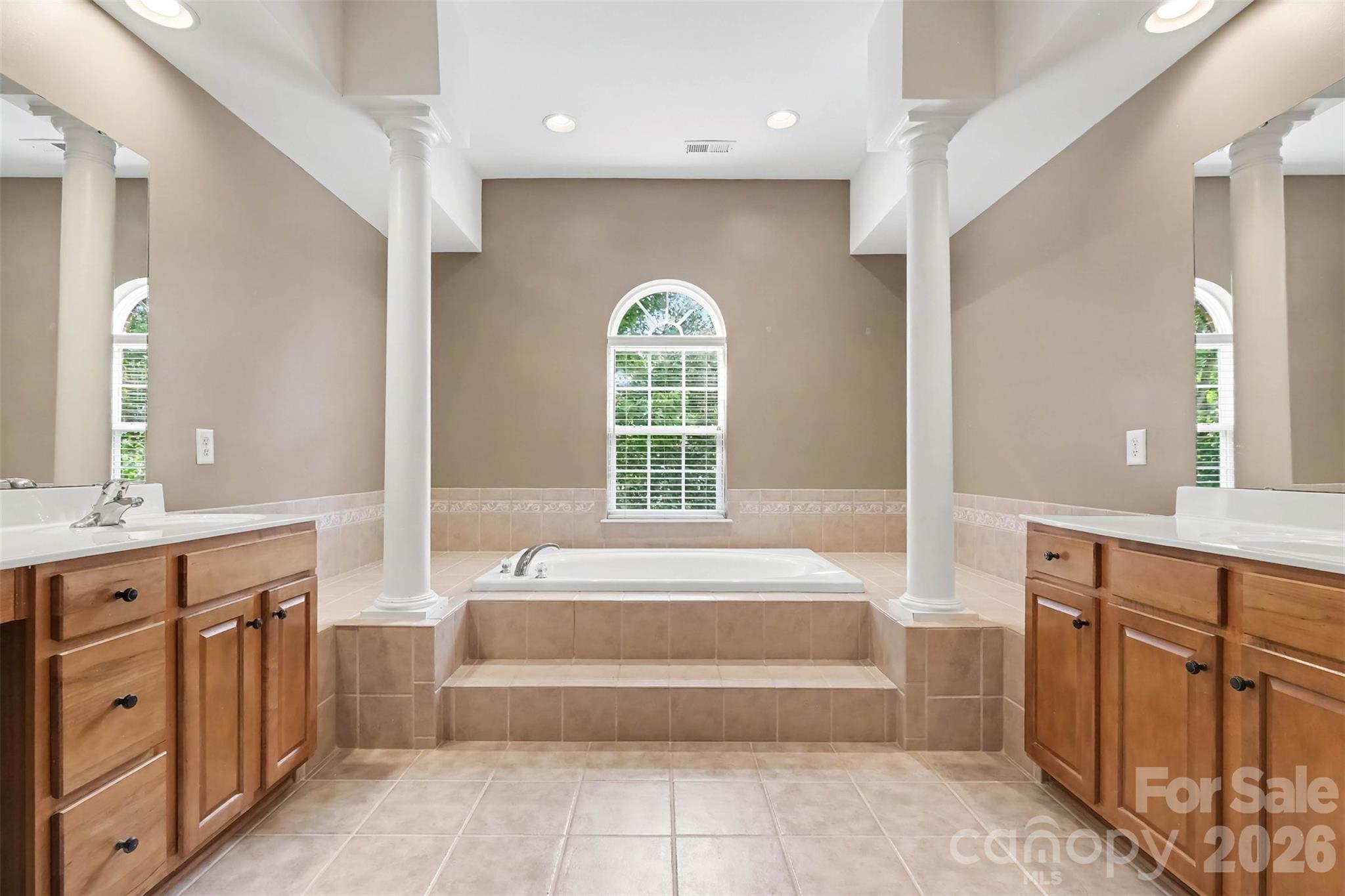 2521 Becket Ridge Road Property Photo 27