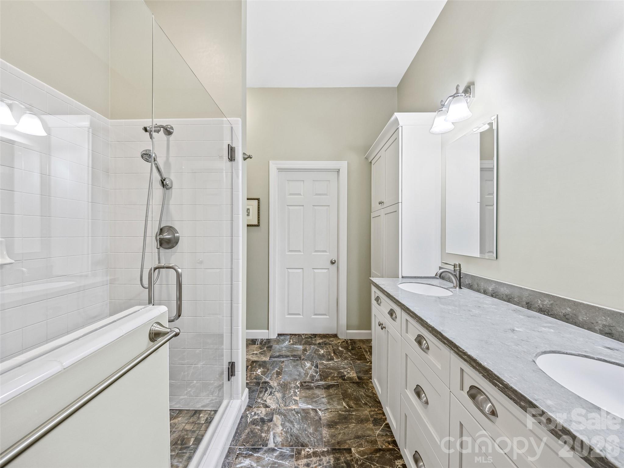 73 Ridgetop Circle 303 Property Photo 18