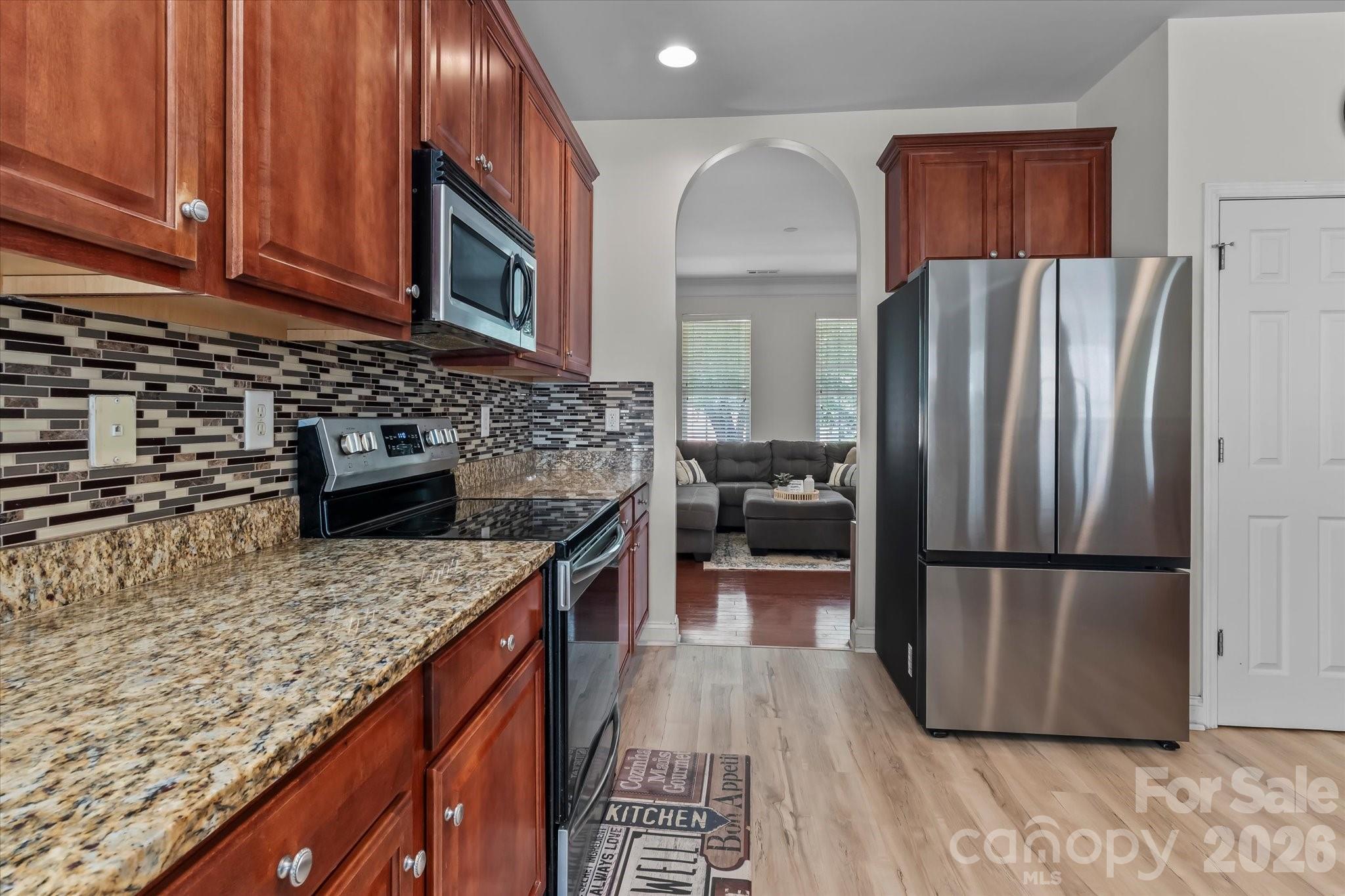186 Autumn Frost Avenue Property Photo 7