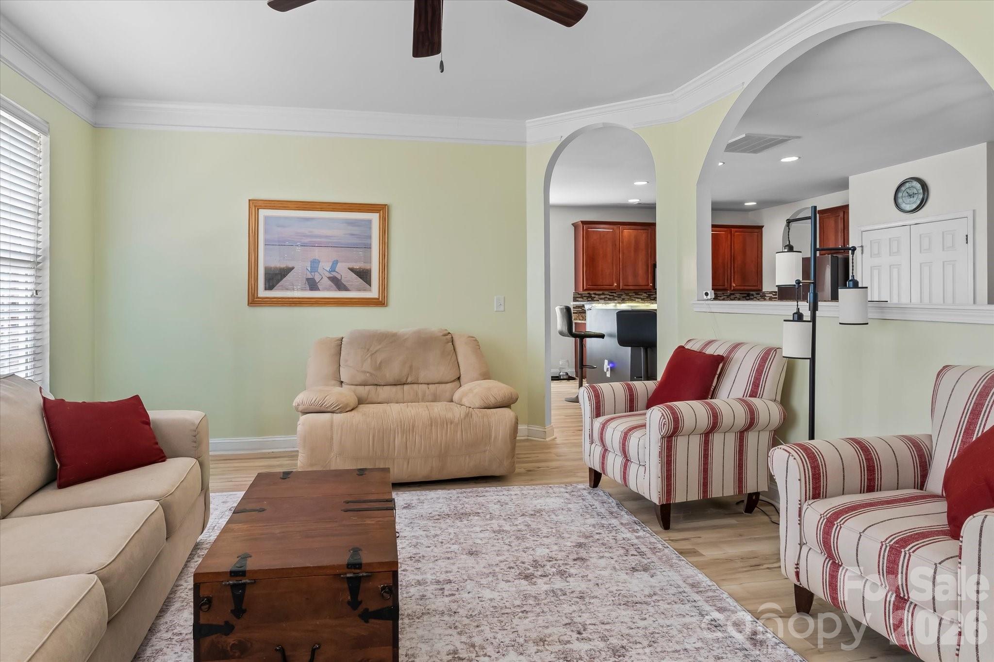 186 Autumn Frost Avenue Property Photo 14