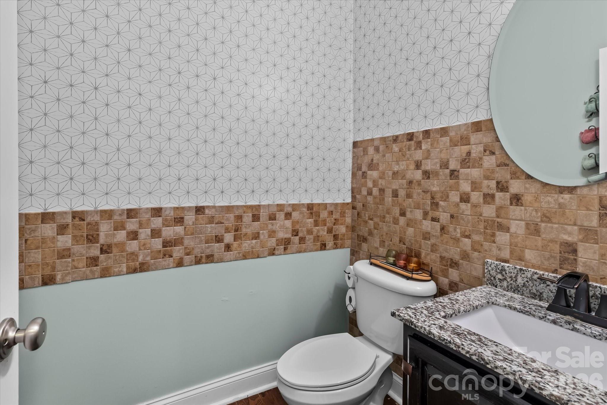 186 Autumn Frost Avenue Property Photo 21