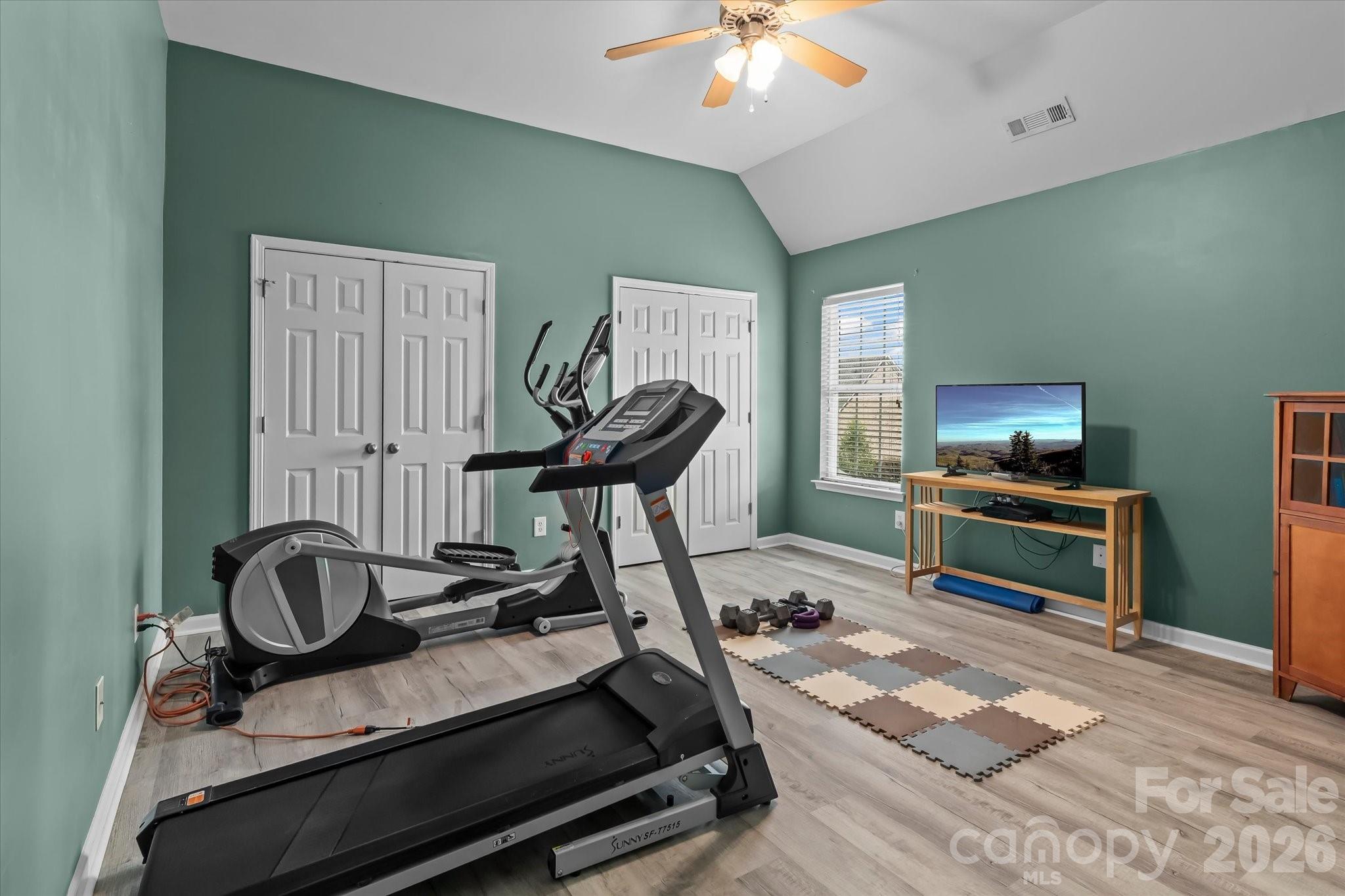 186 Autumn Frost Avenue Property Photo 35
