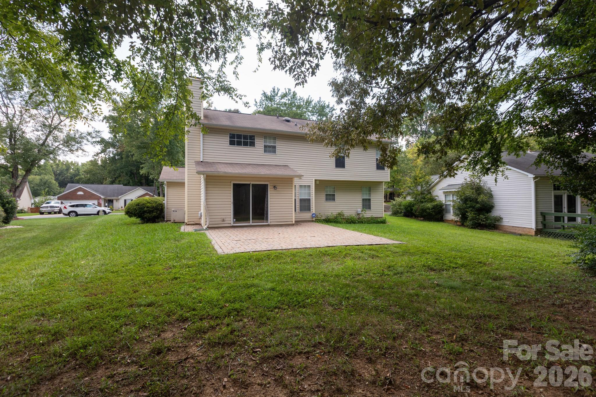 5401 Groveton Court Property Photo 4