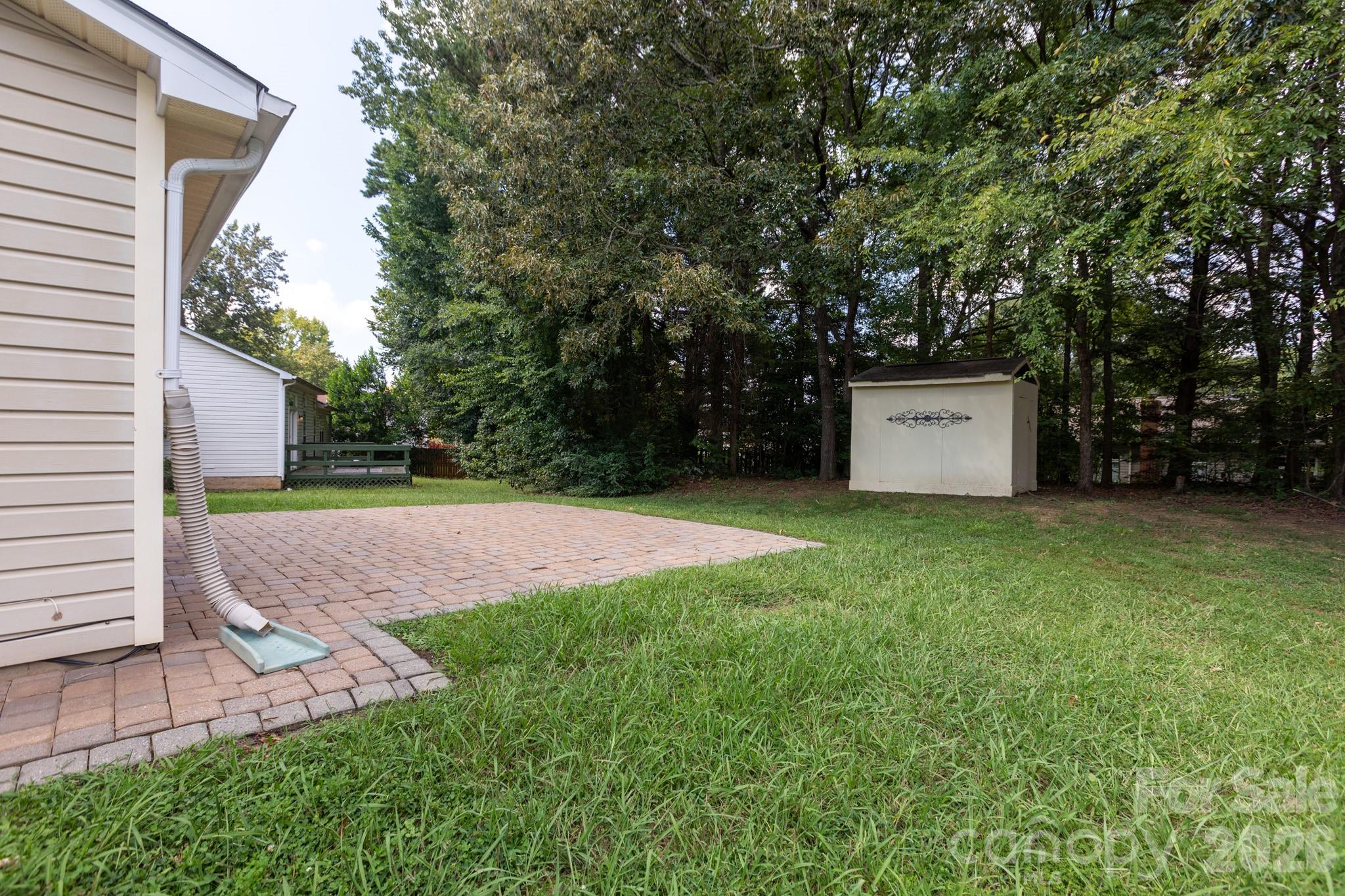 5401 Groveton Court Property Photo 5
