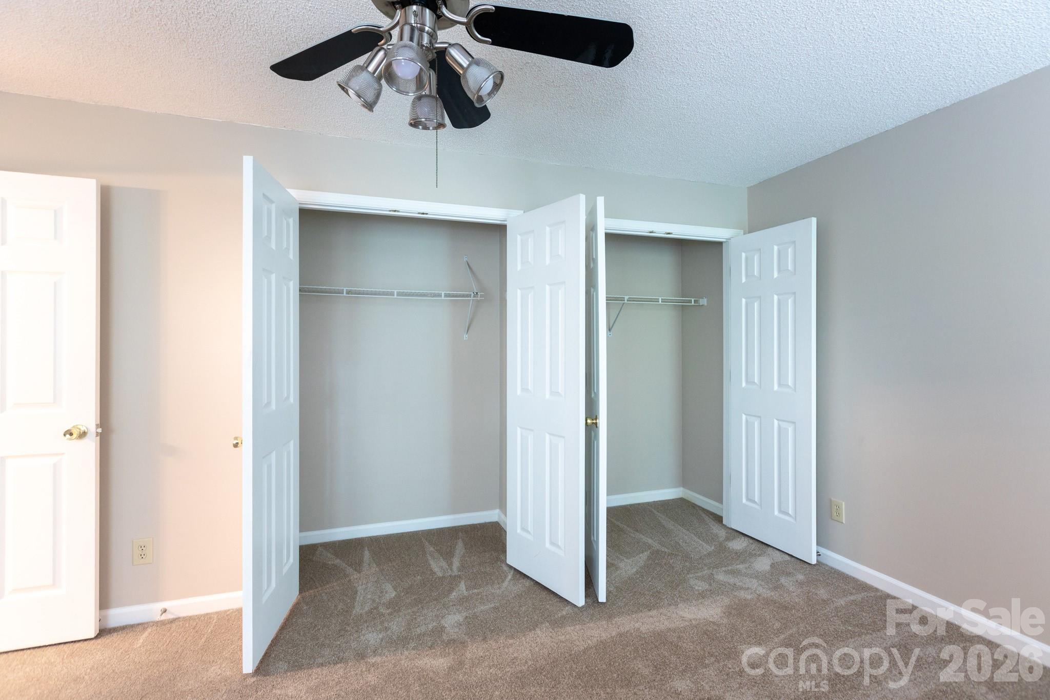 5401 Groveton Court Property Photo 16