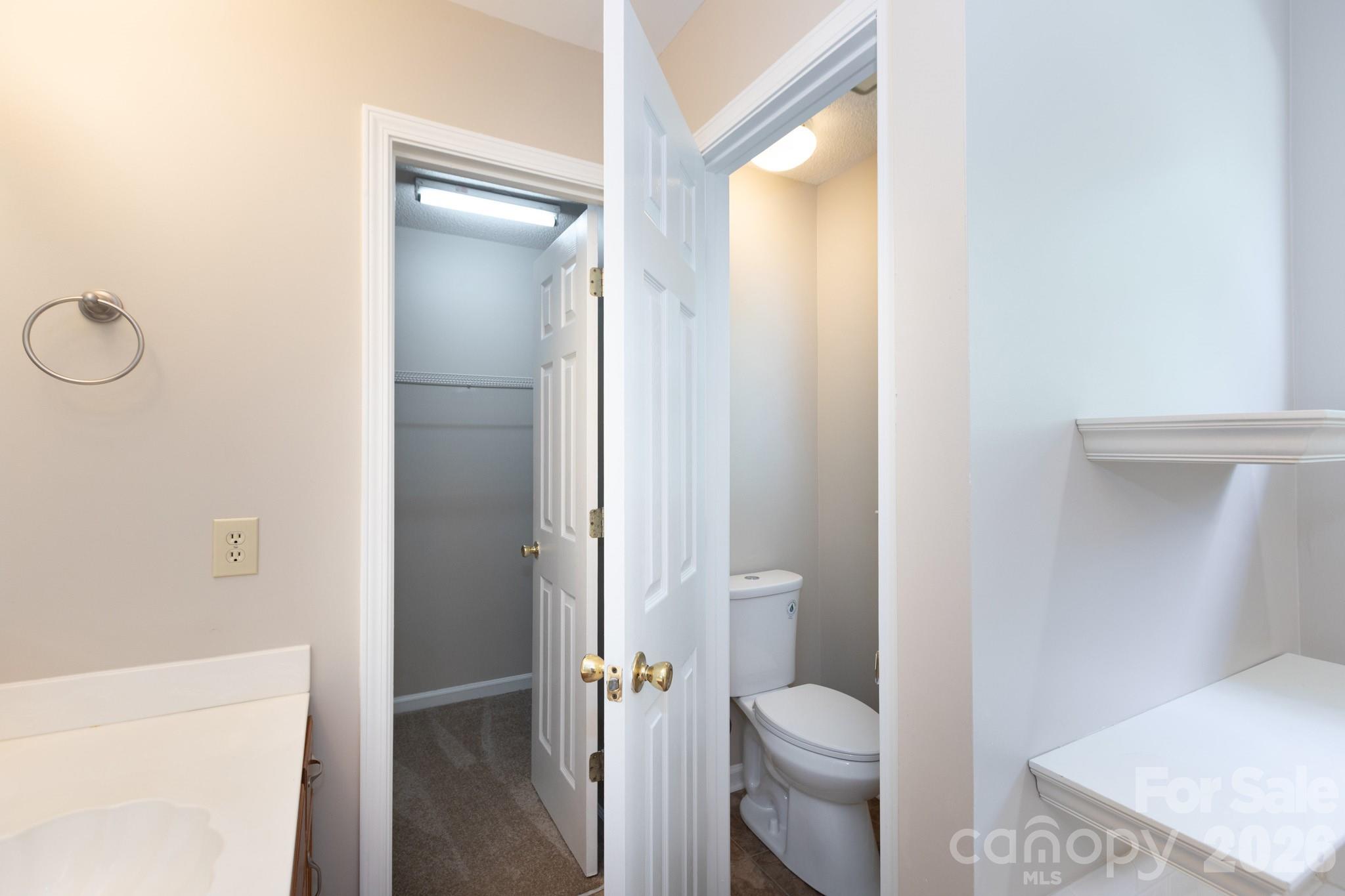 5401 Groveton Court Property Photo 25