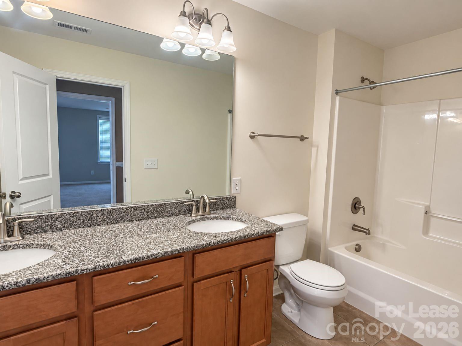 2642 Treeline Drive Property Photo 20