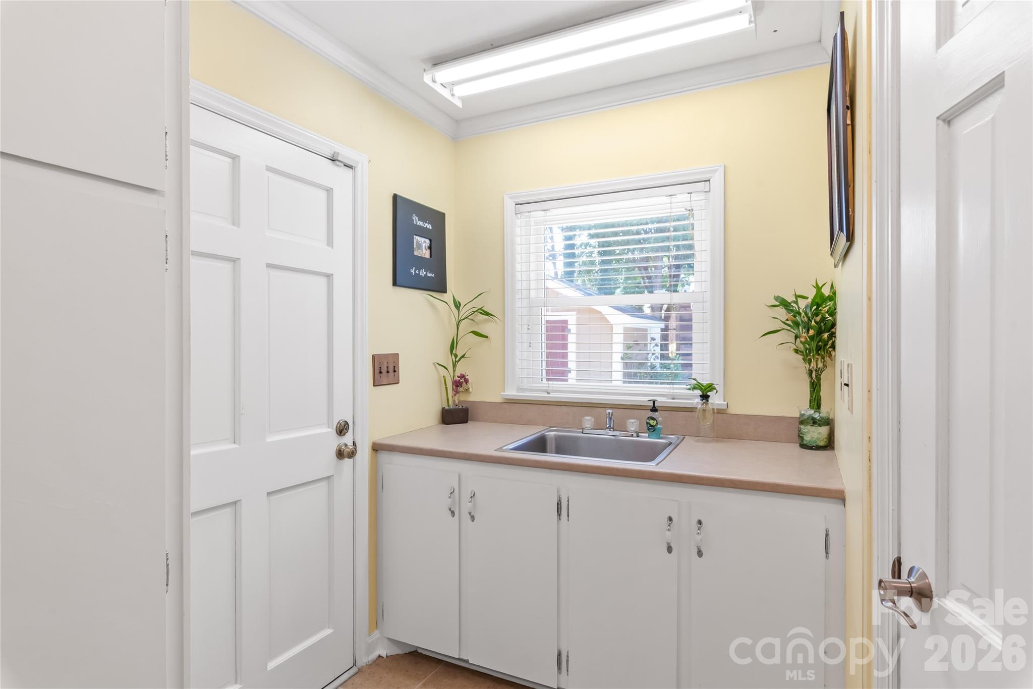 1339 Carmen Lane Property Photo 17