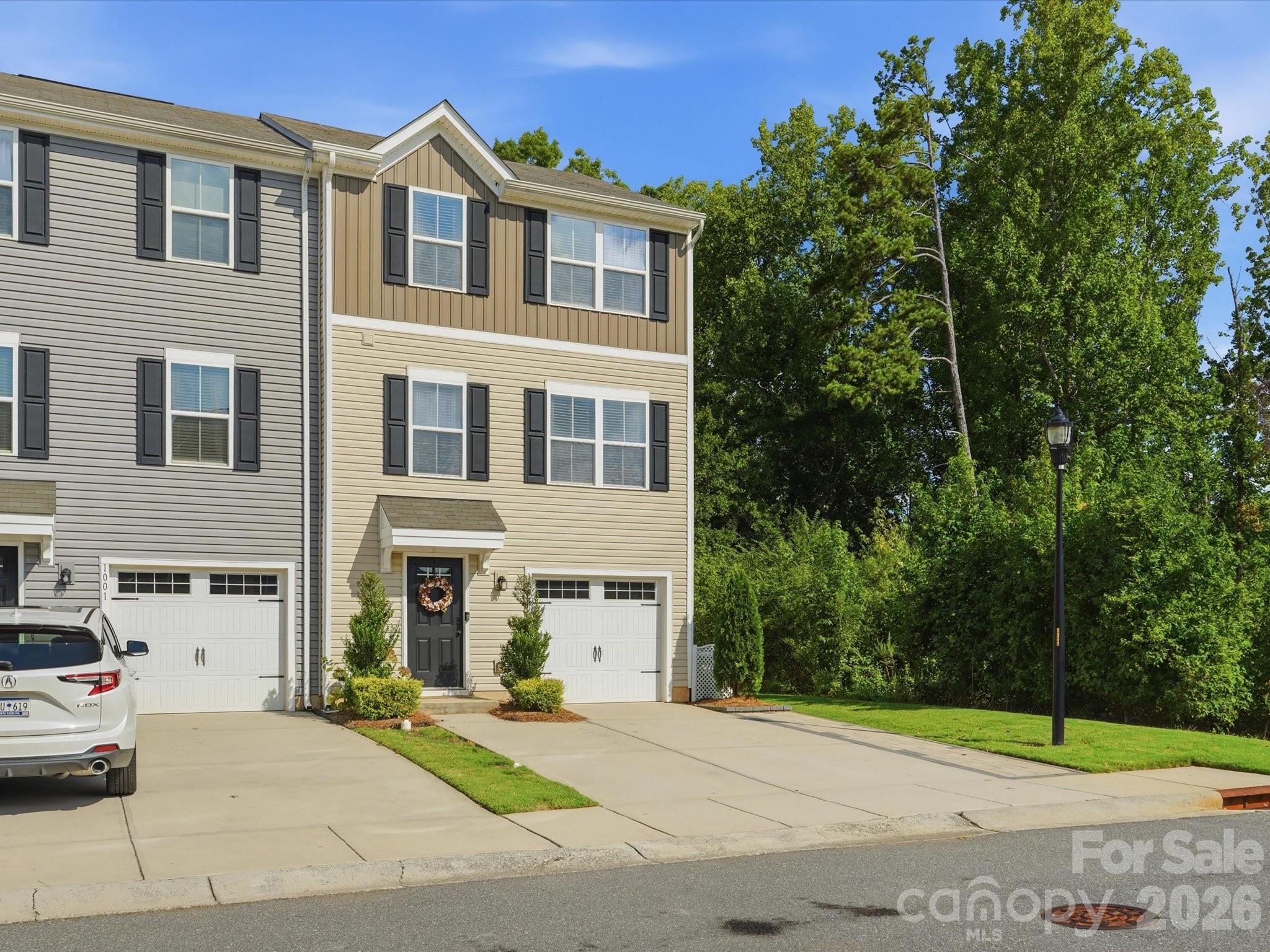 1003 Rushing Lane 15 Property Photo 3